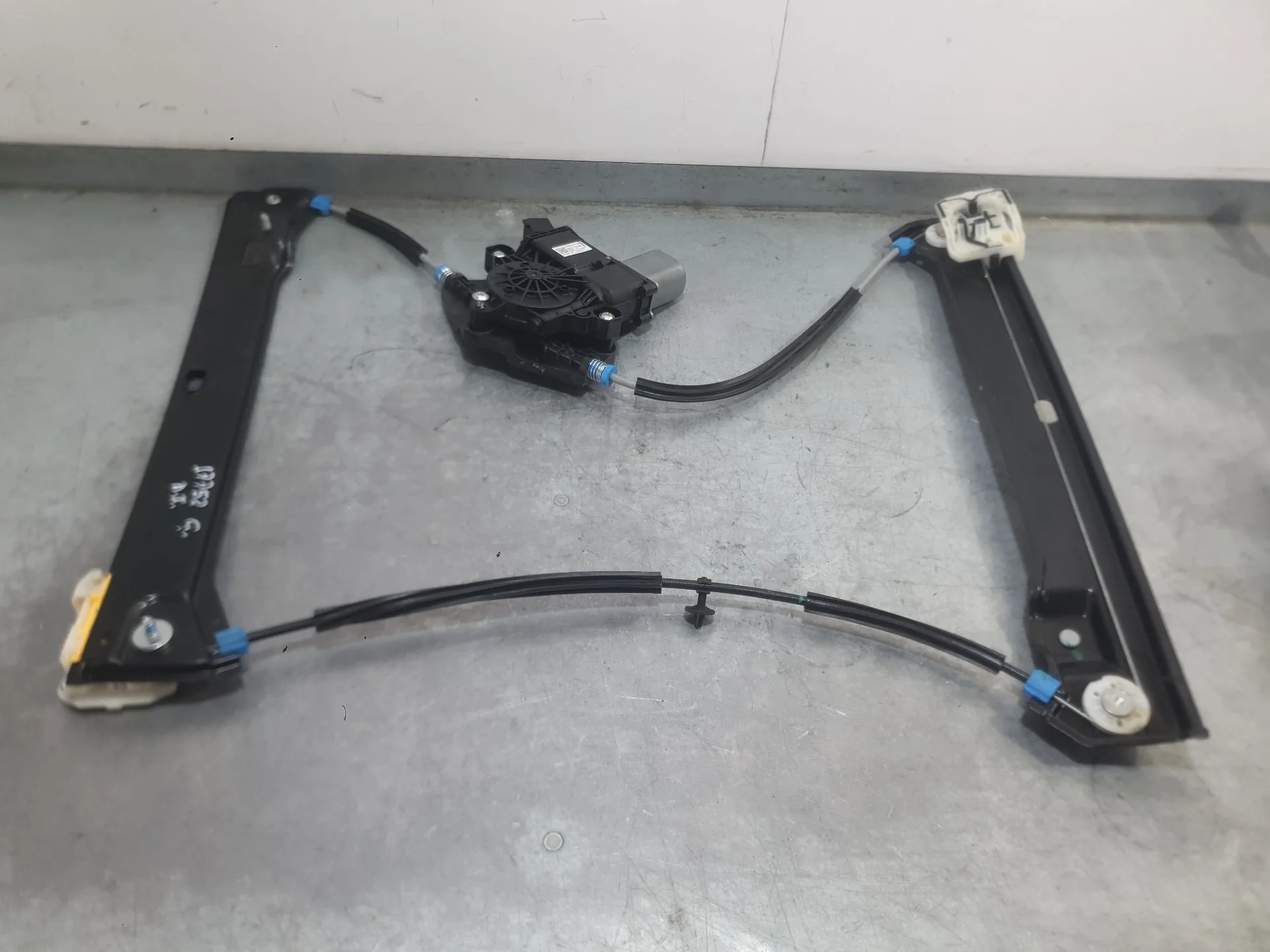 Elevalunas Delantero Izquierdo para Mg Hs (As23)