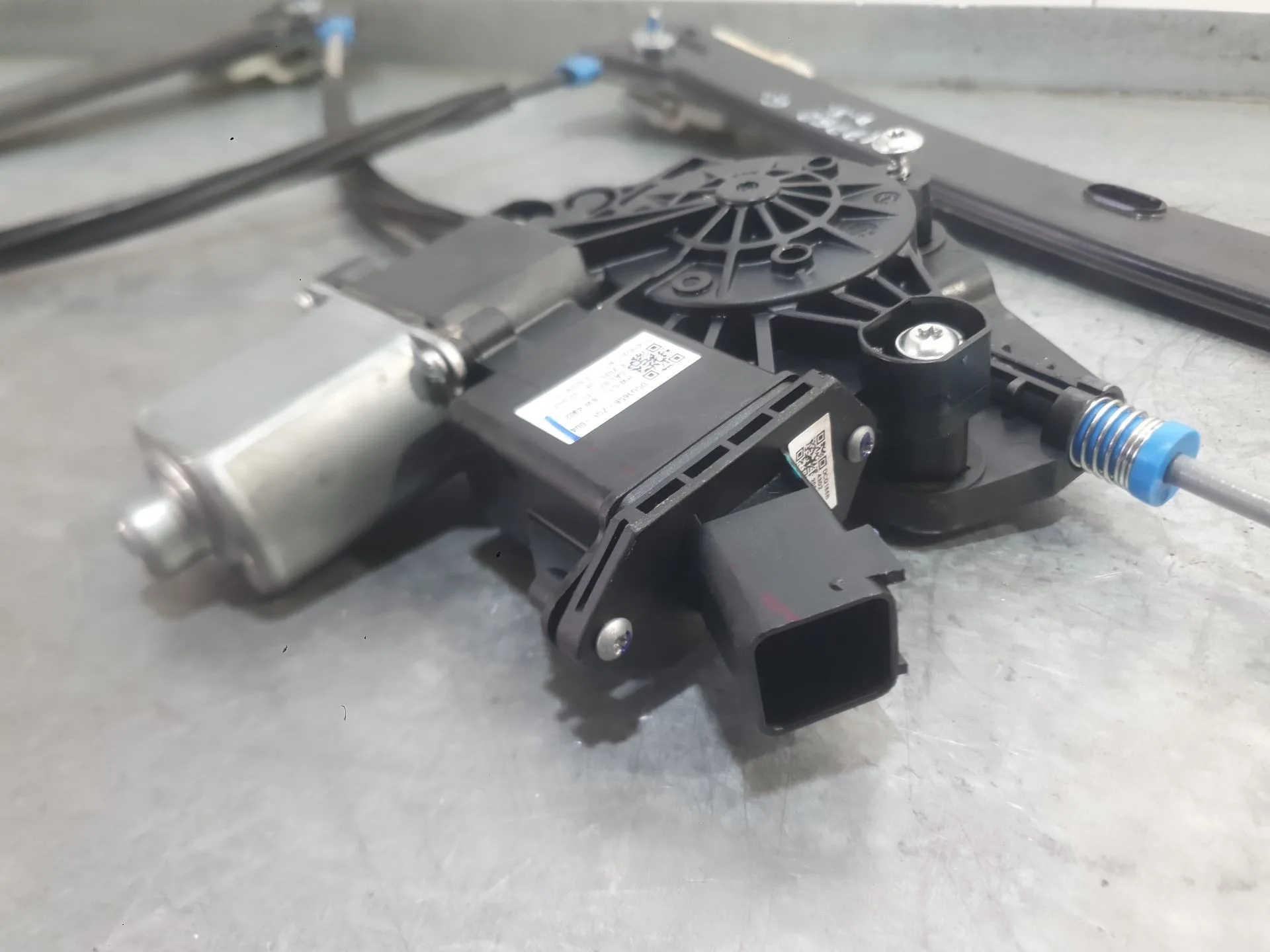Elevalunas Delantero Izquierdo para Mg Hs (As23)