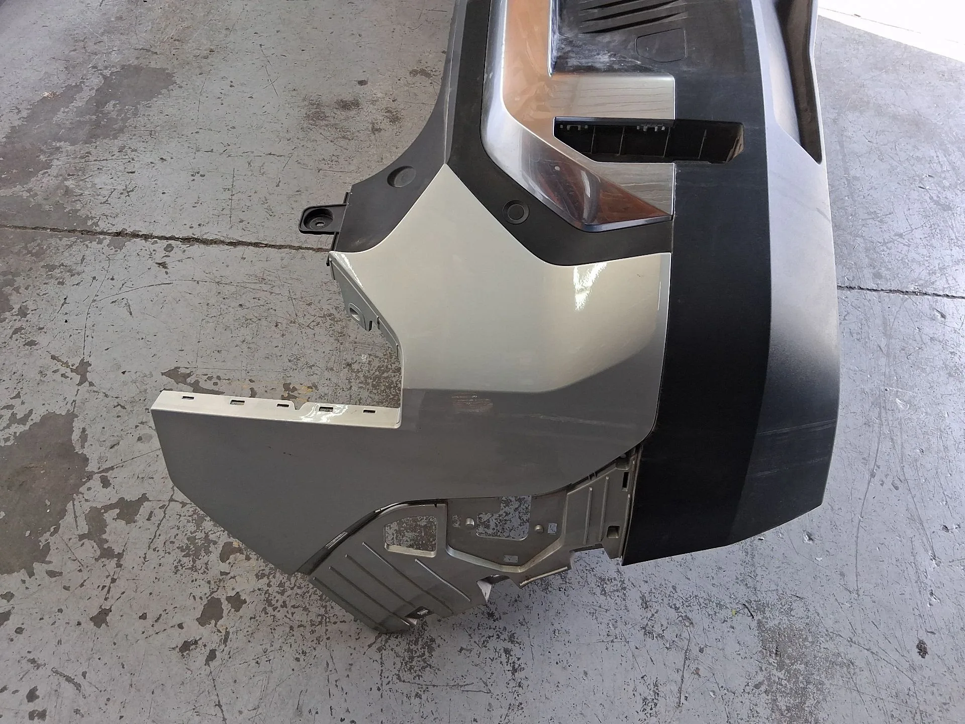 Paragolpes Trasero para Kia Ev3
