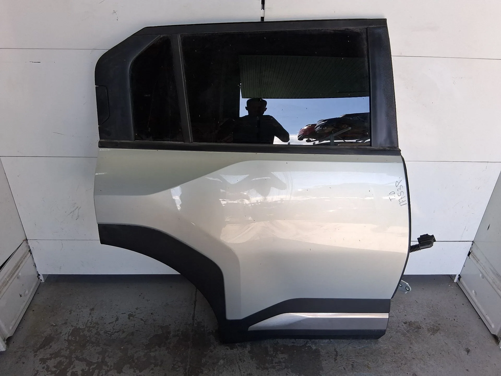 Puerta Trasera Derecha para Kia Ev3
