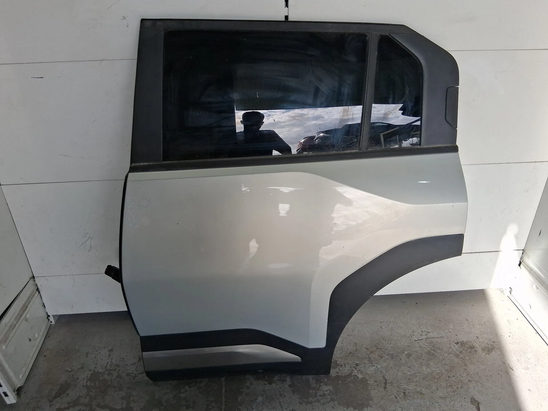 Puerta Trasera Izquierda para Kia Ev3