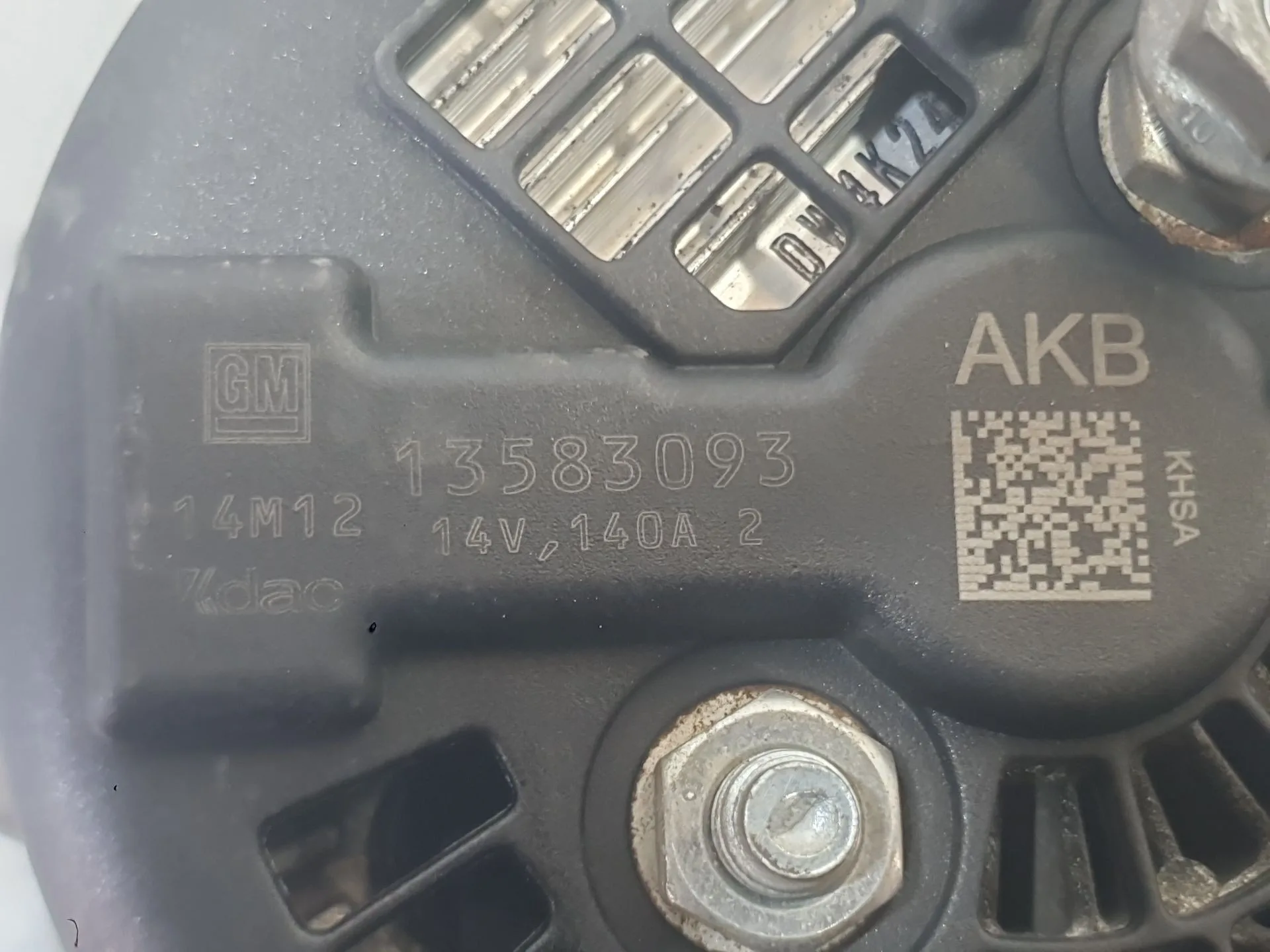 Alternador para Opel Mokka / Mokka X (J13)