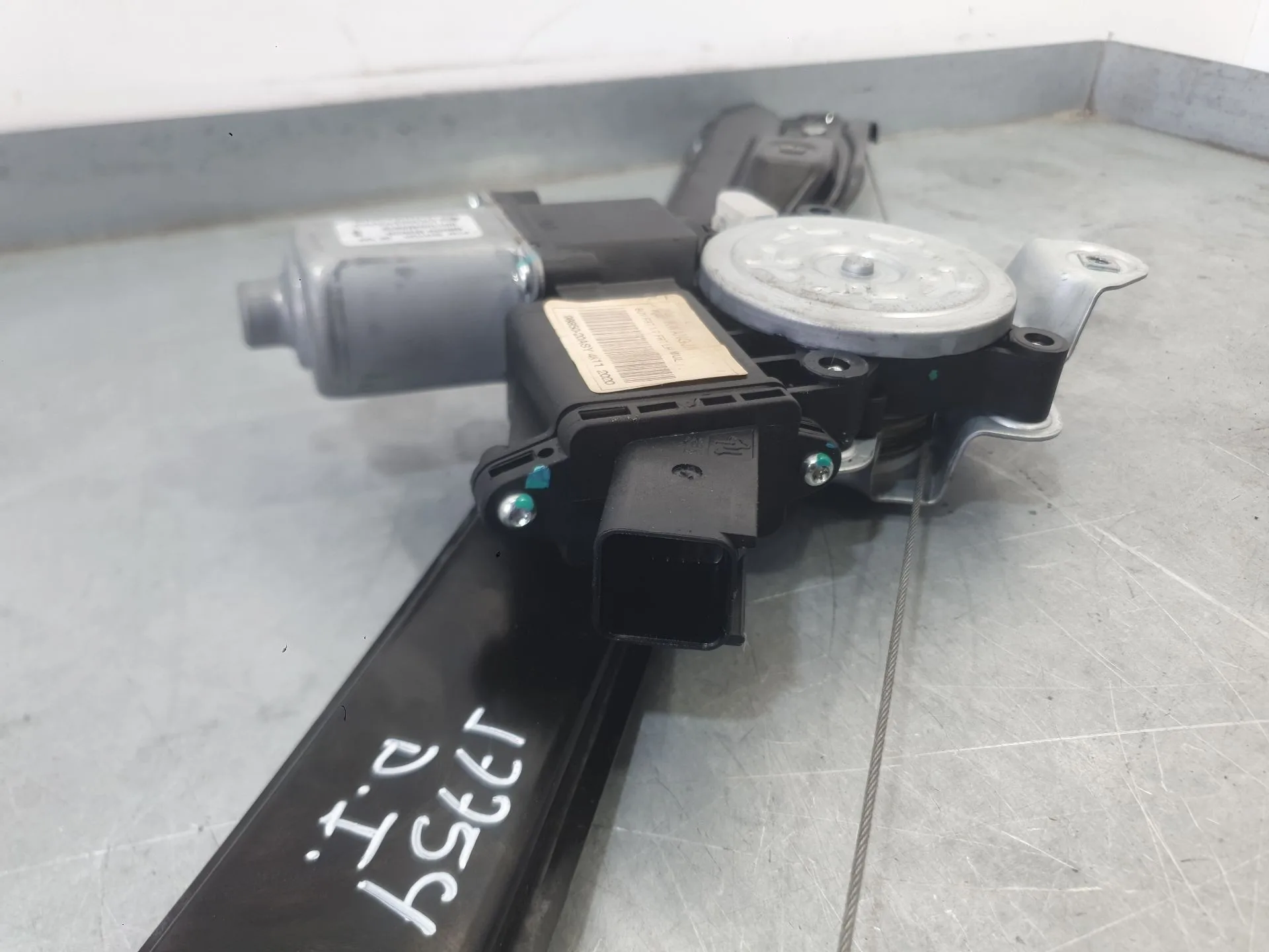 Elevalunas Delantero Izquierdo para Opel Mokka / Mokka X (J13)