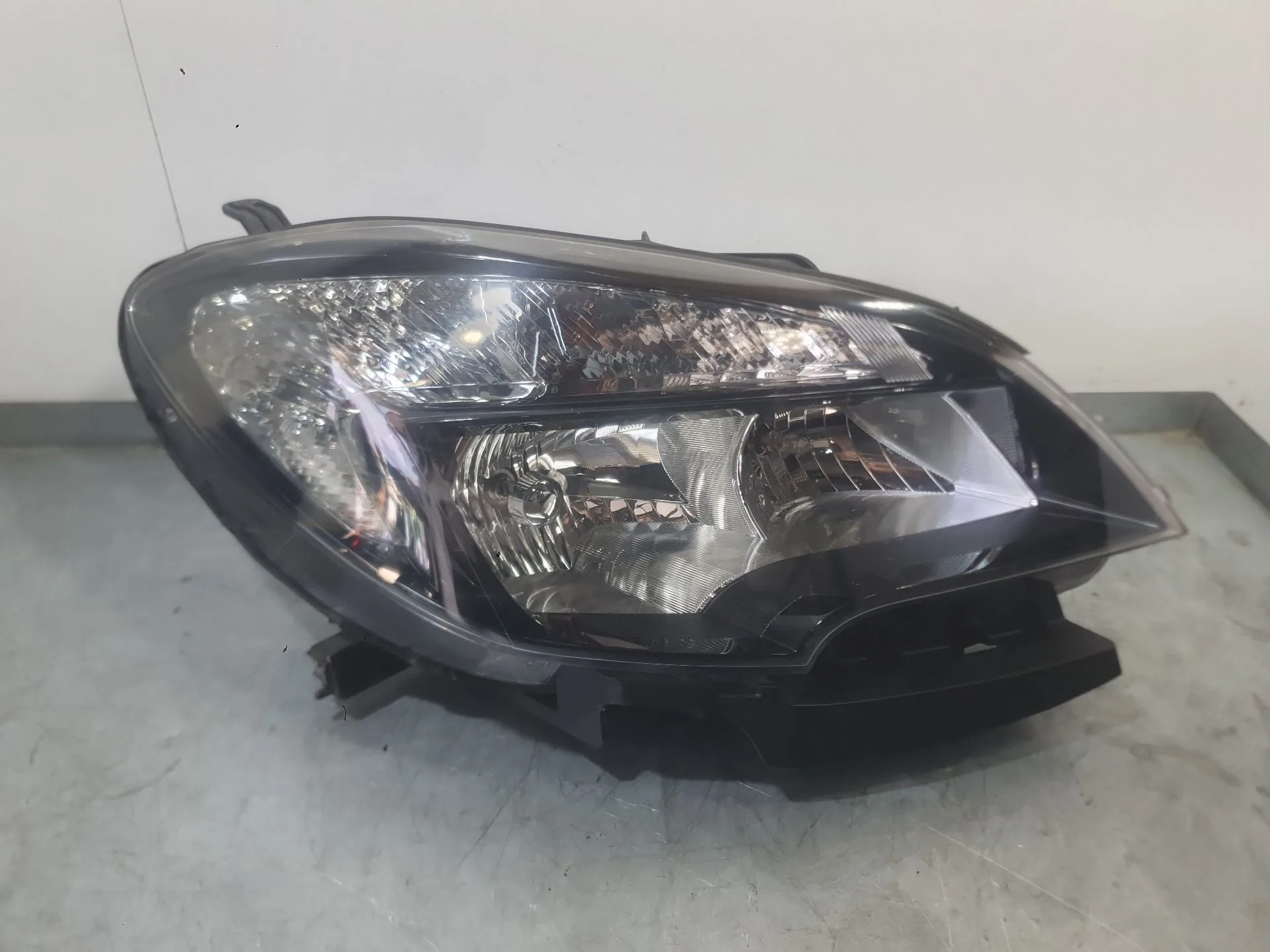 Faro Derecho para Opel Mokka / Mokka X (J13)