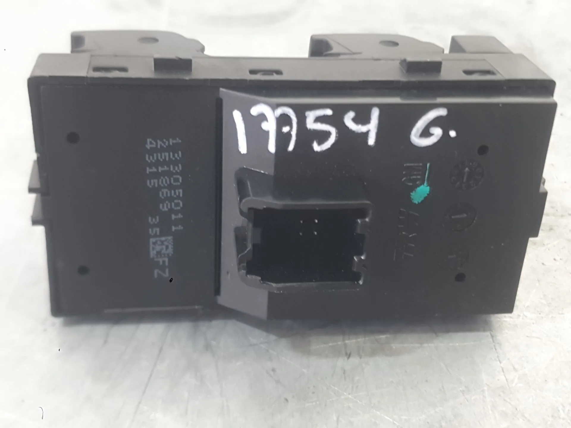 Mando Elevalunas Delantero Izquierdo para Opel Mokka / Mokka X (J13)