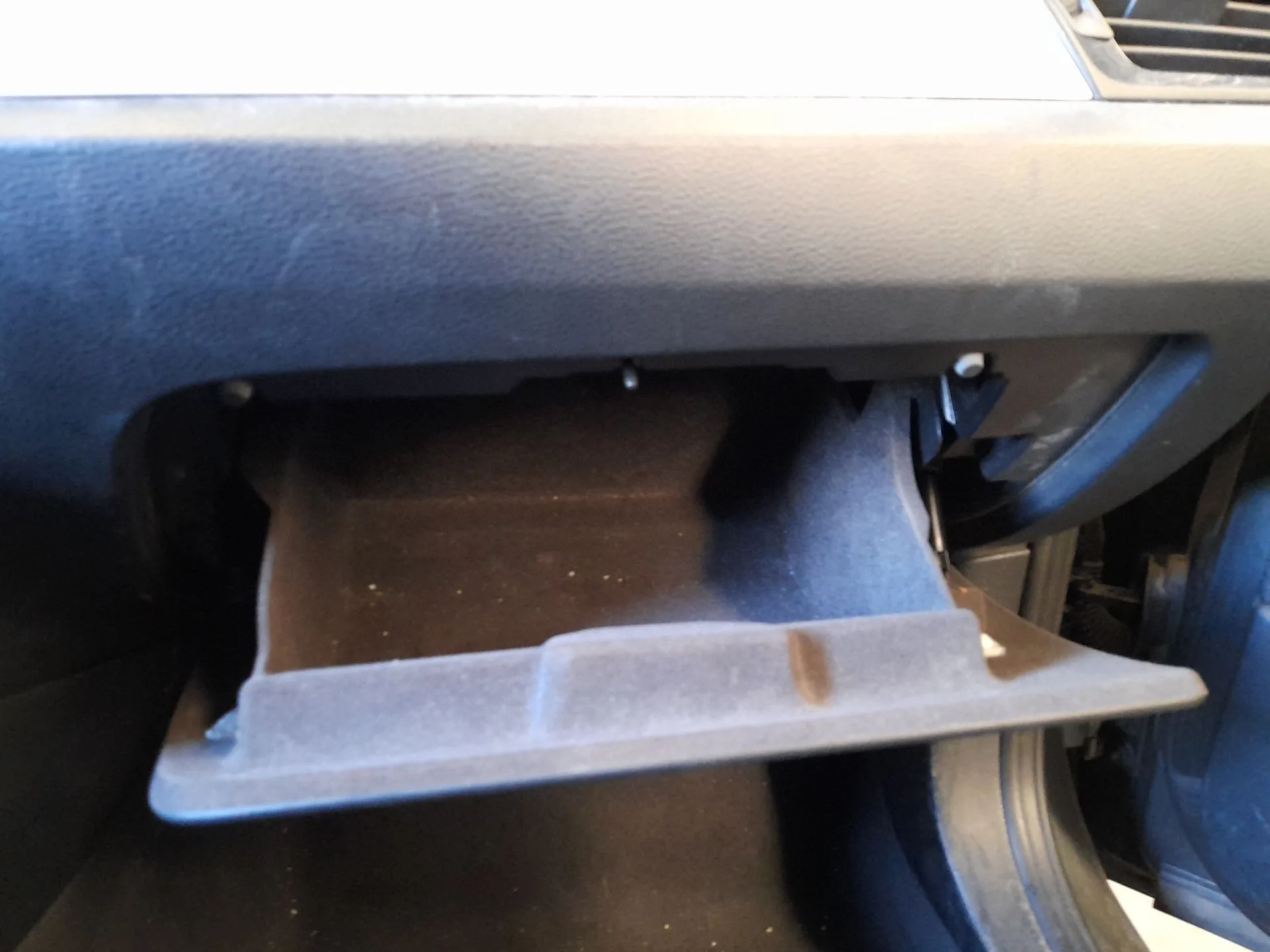 Guantera para Bmw X1 (E84)