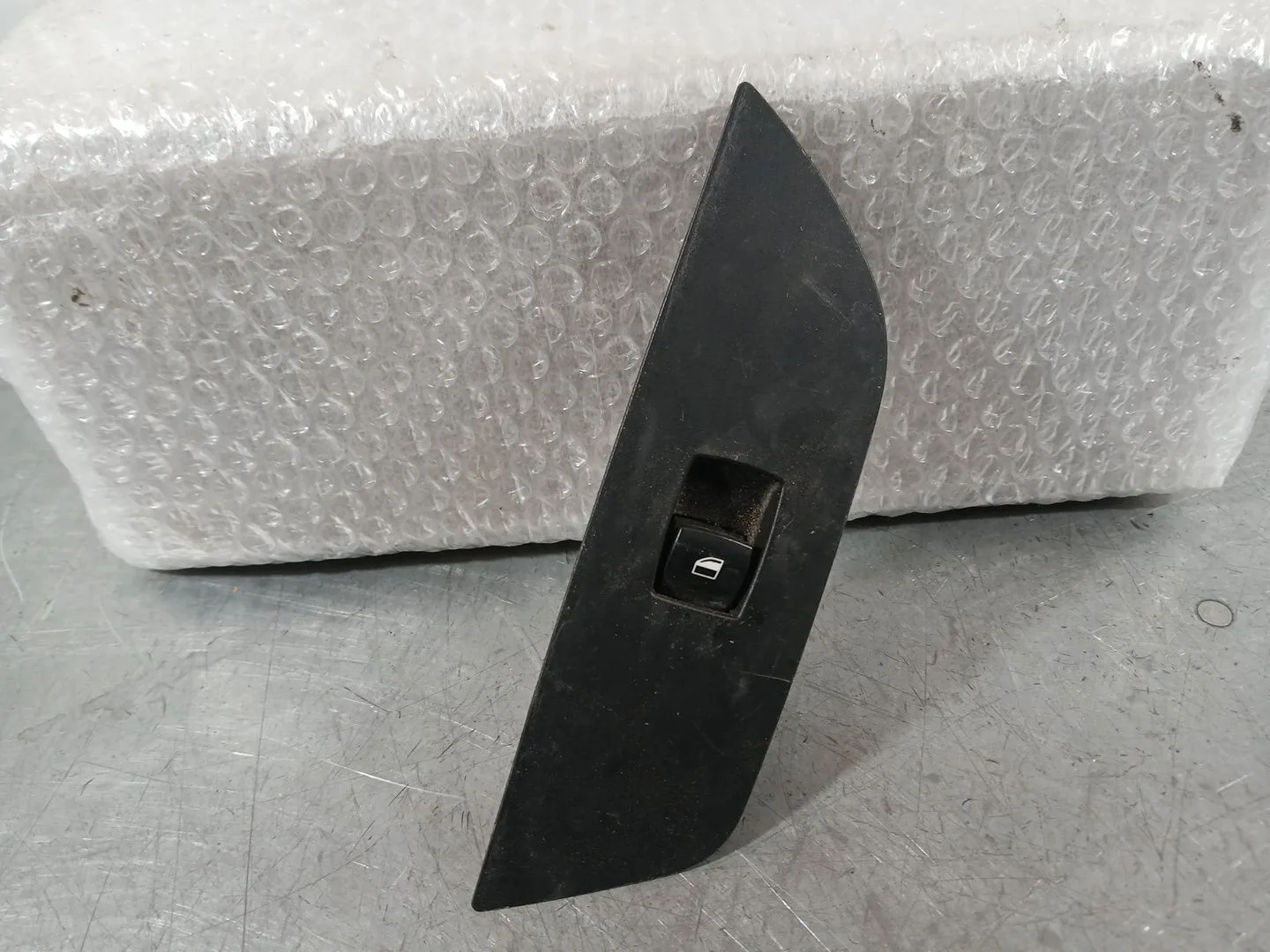 Mando Elevalunas Trasero Izquierdo para Bmw X1 (E84)