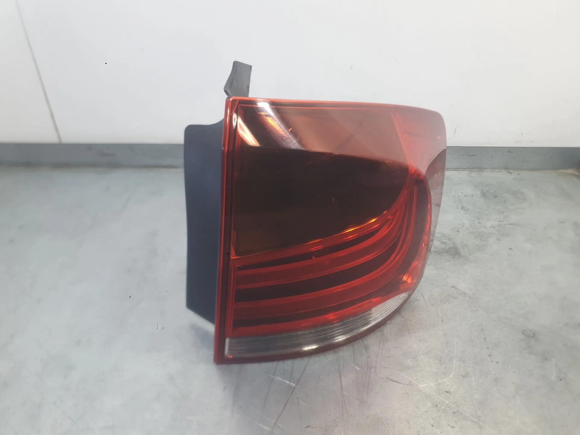 Piloto Trasero Derecho Exterior para Bmw X1 (E84)