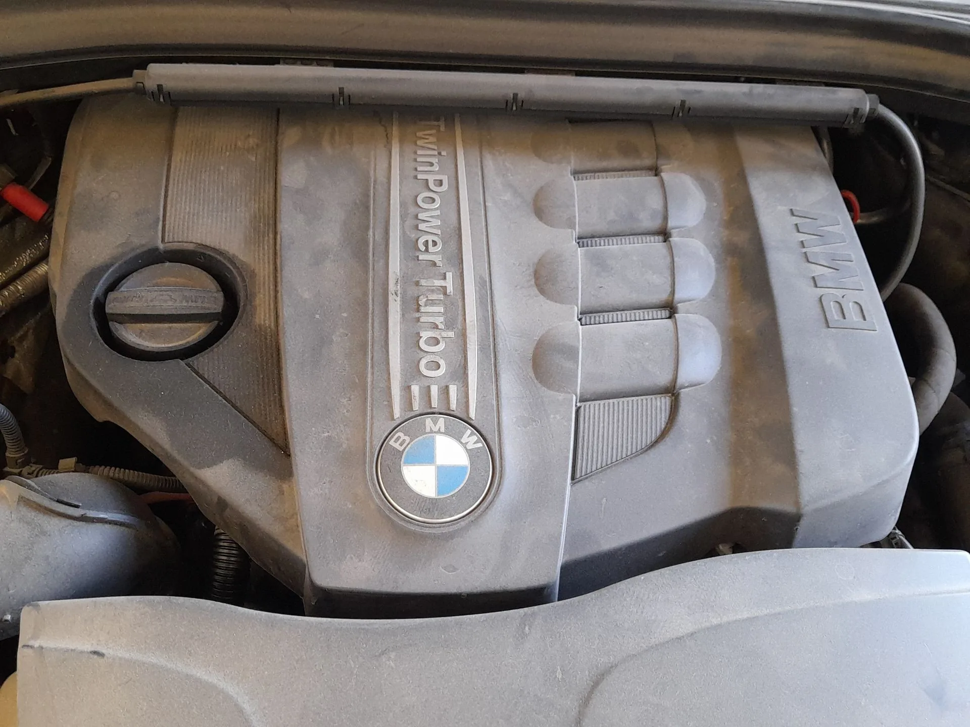 Tapa Motor para Bmw X1 (E84)