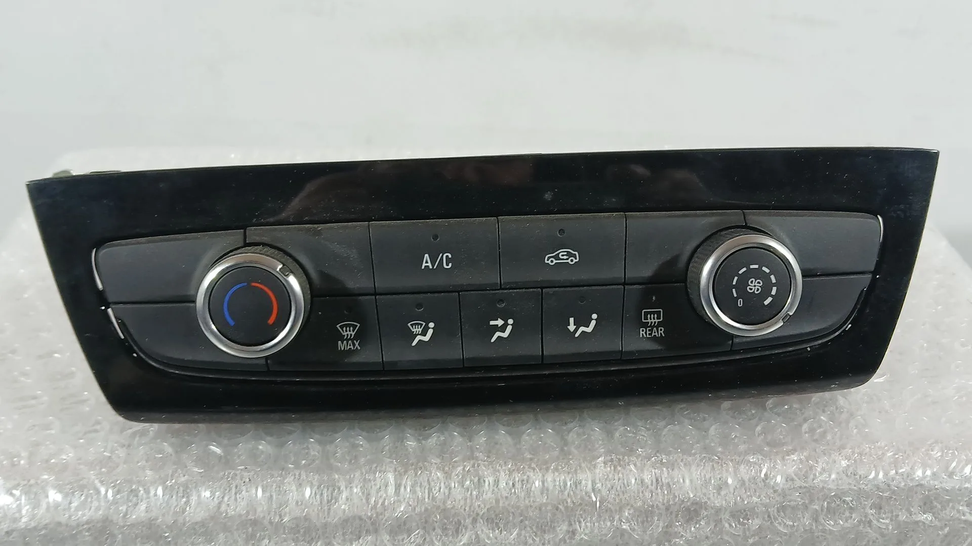 Mando Climatizador para Opel Corsa F (P2Jo)