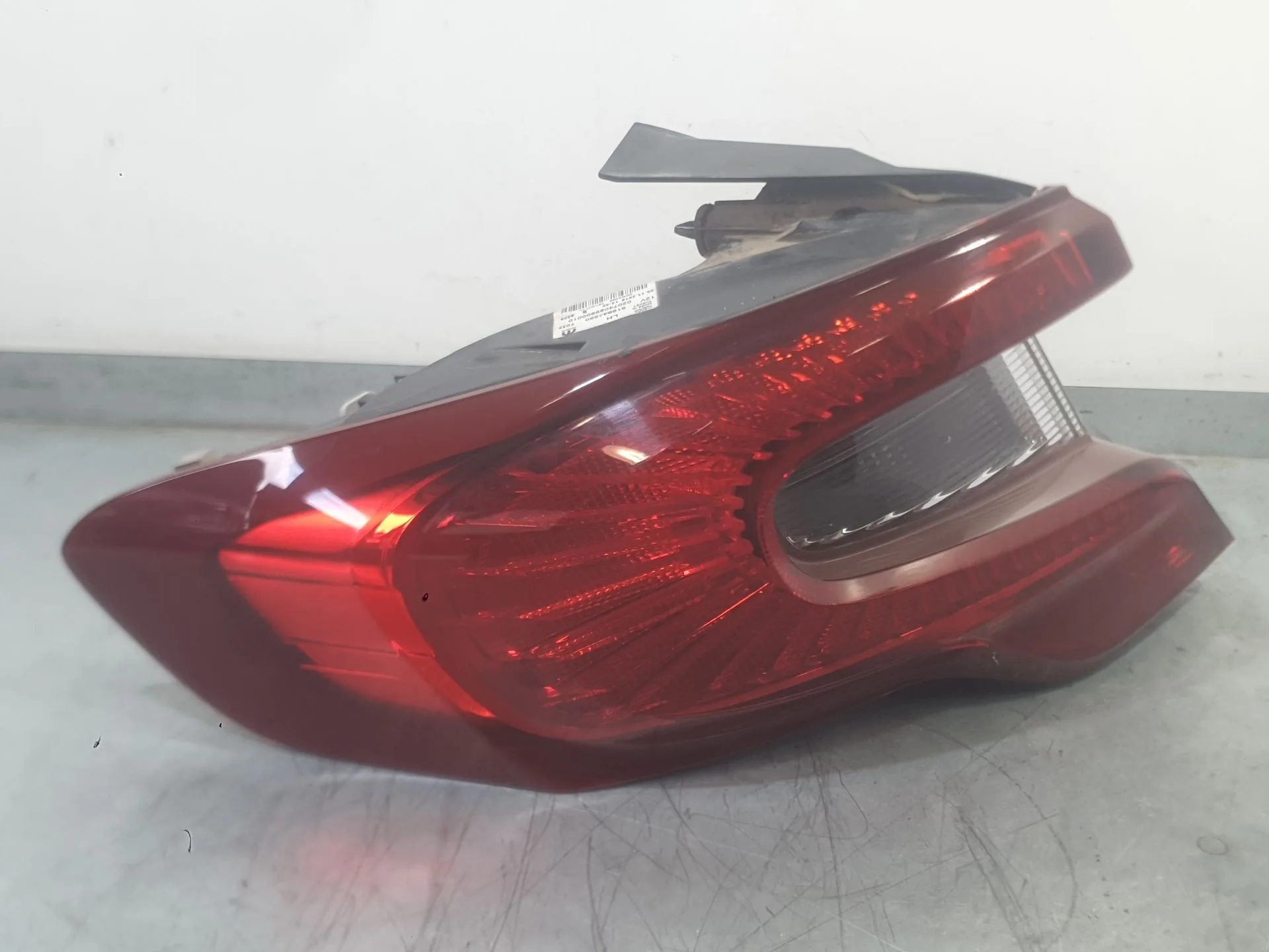 Piloto Trasero Izquierdo para Fiat Tipo Sedan (356_, 357_)