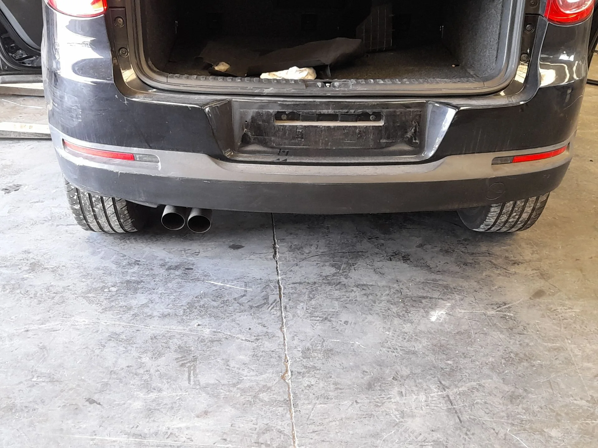 Paragolpes Trasero para Volkswagen Tiguan (5N_)
