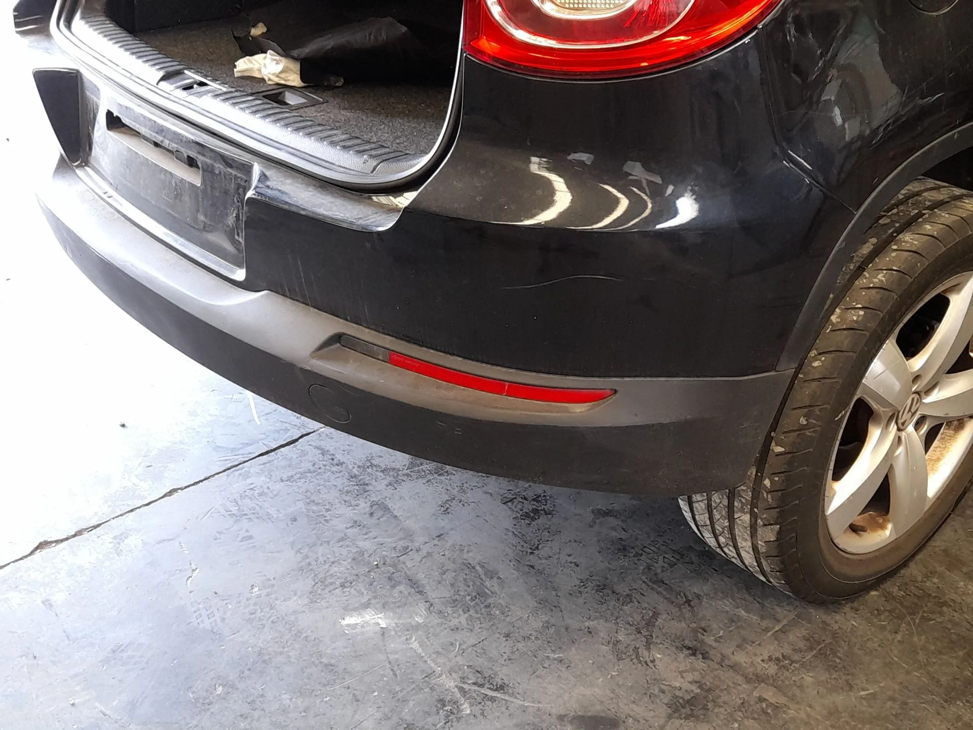 Paragolpes Trasero para Volkswagen Tiguan (5N_)