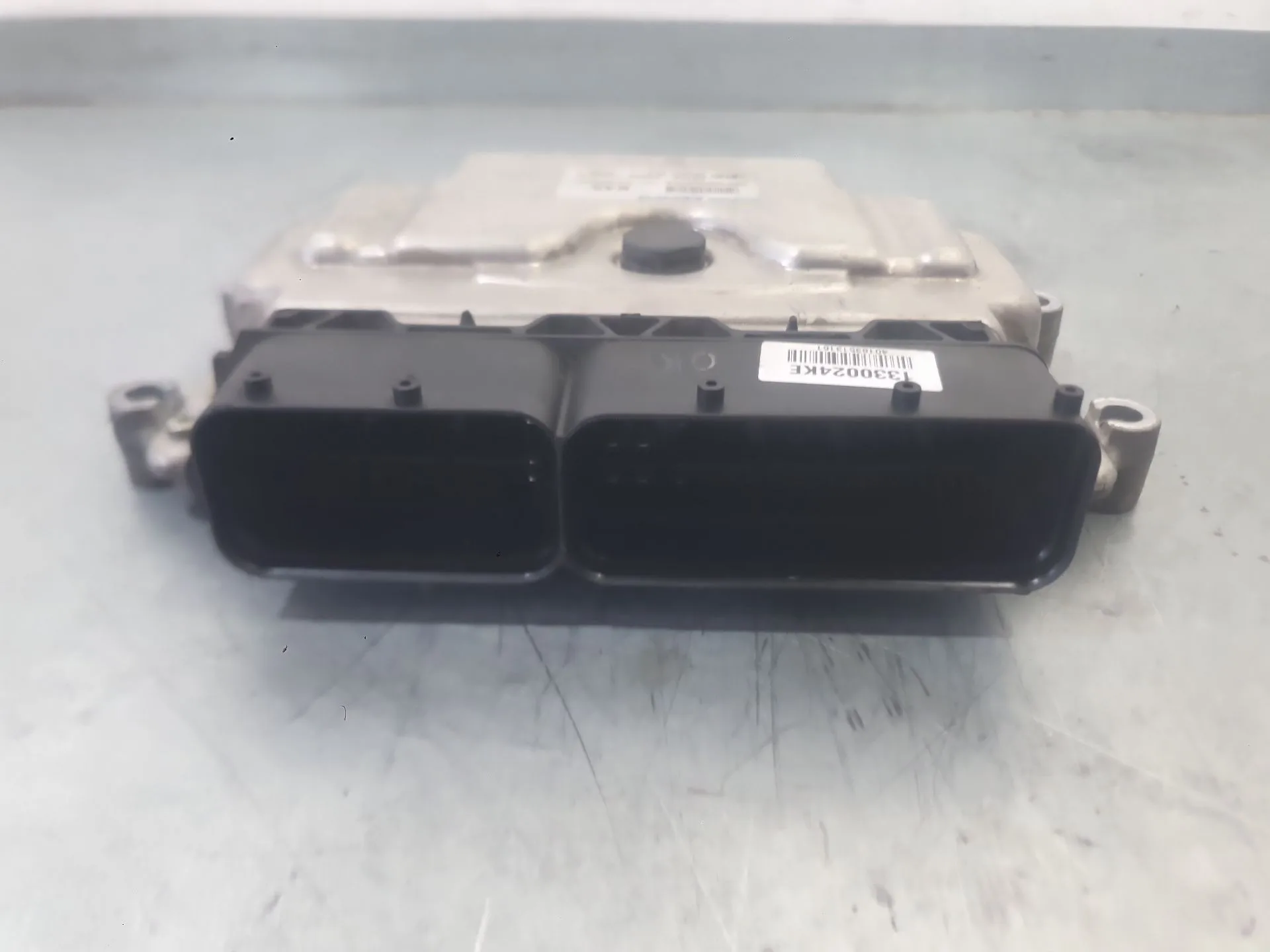 Centralita Motor Uce para Kia Stonic (Yb)
