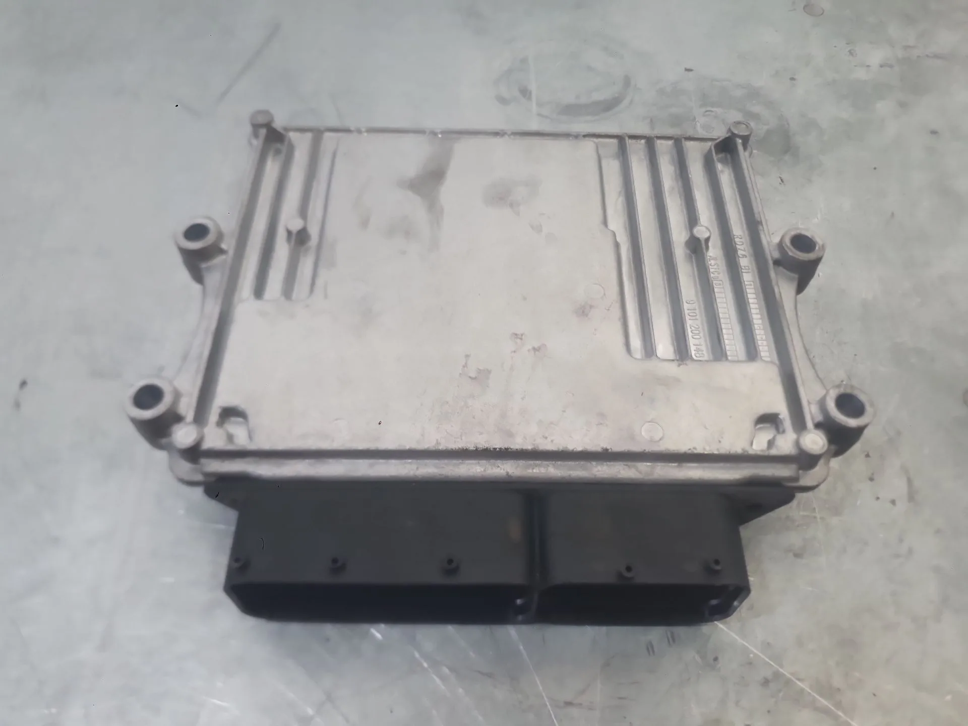 Centralita Motor Uce para Kia Stonic (Yb)