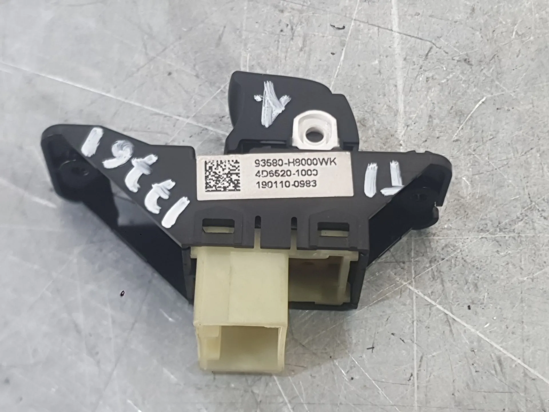 Mando Elevalunas Trasero Izquierdo para Kia Stonic (Yb)