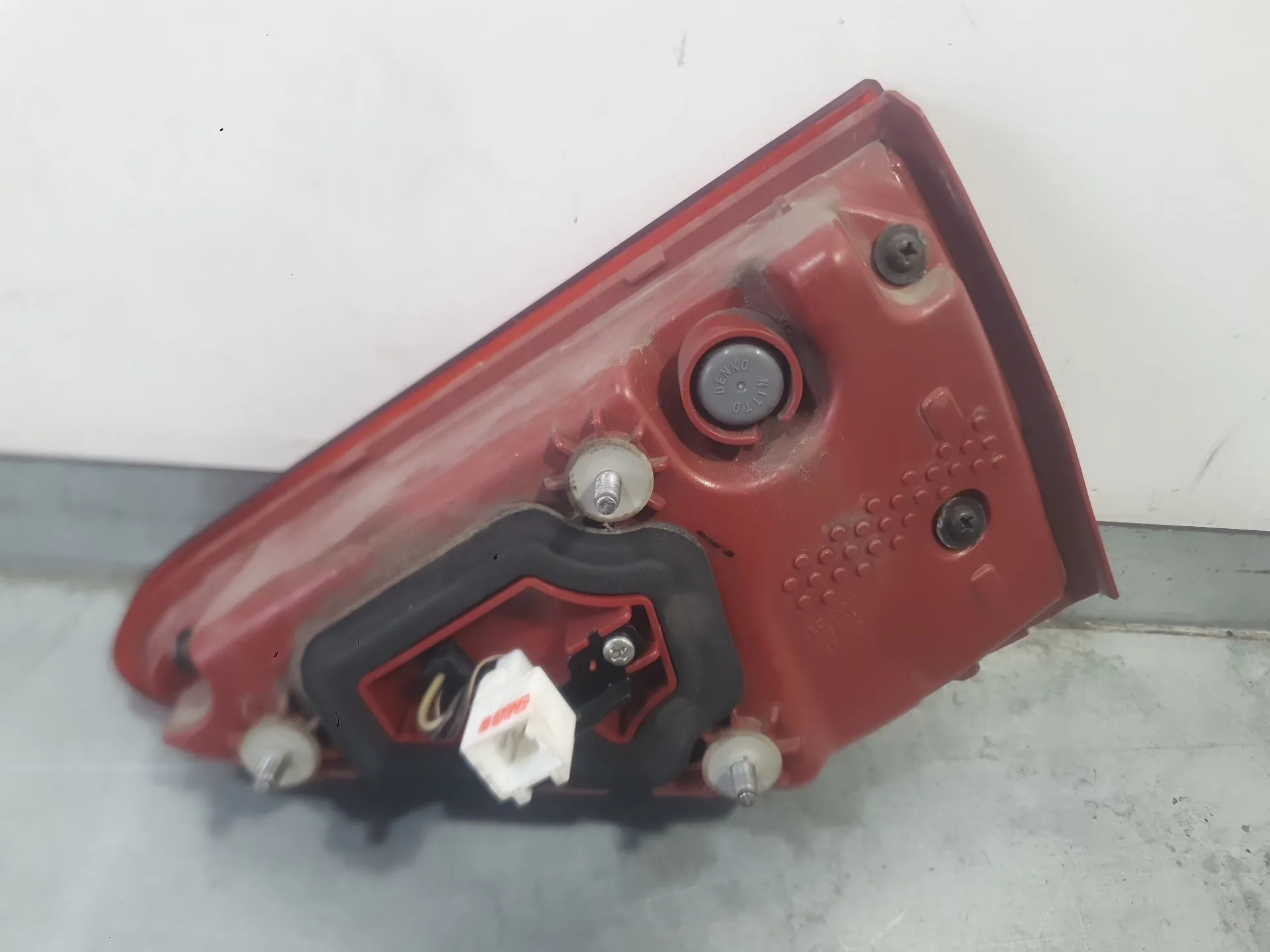 Piloto Trasero Izquierdo Interior para Kia Stonic (Yb)