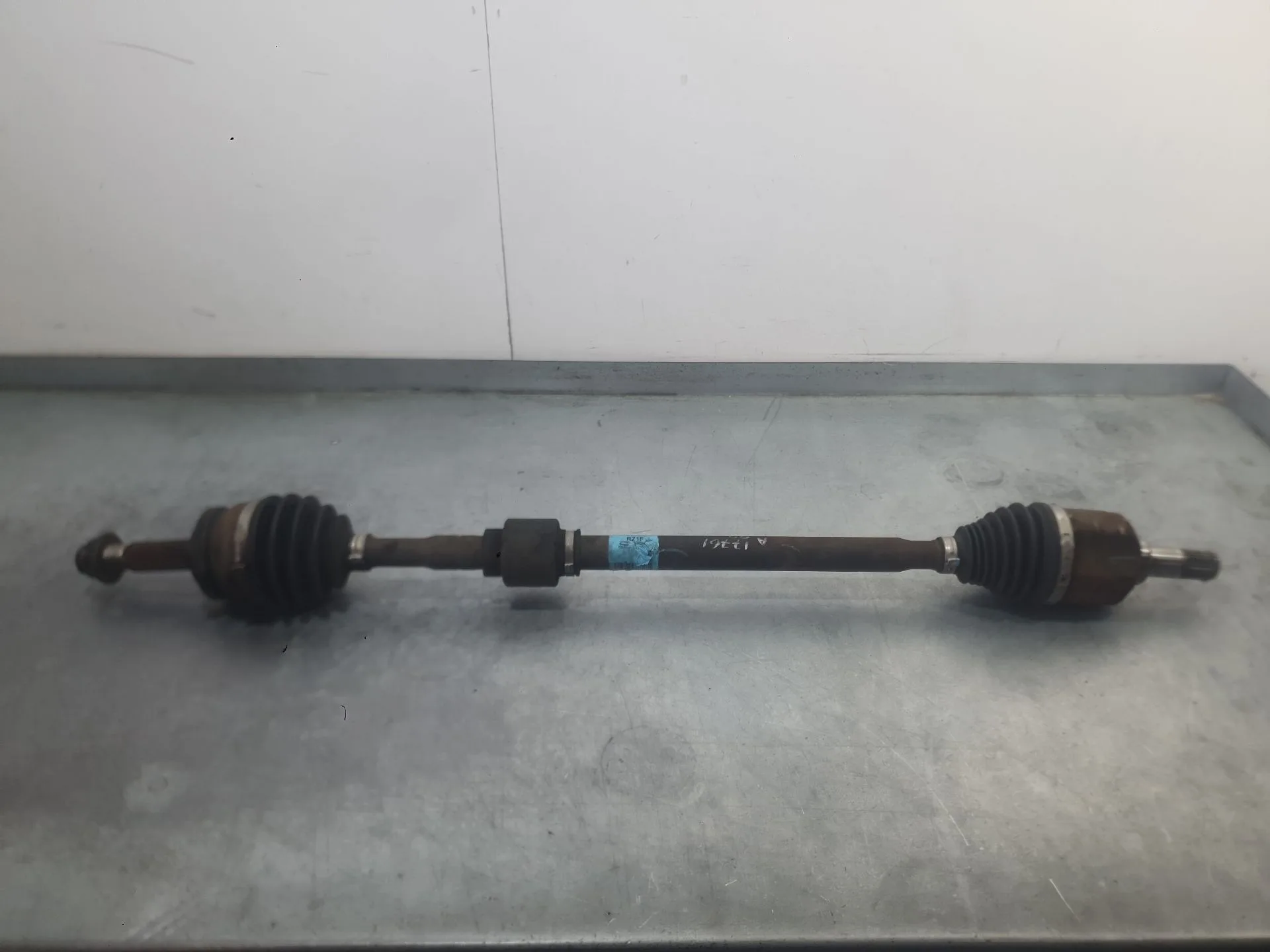 Transmision Delantera Derecha para Kia Stonic (Yb)