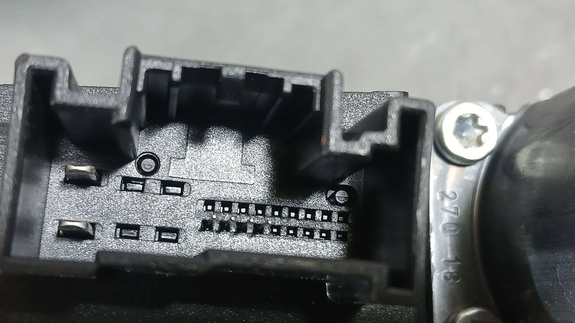 Motor Elevalunas Delantero Derecho para Volkswagen Polo Vi (Aw1, Bz1, Ae1)
