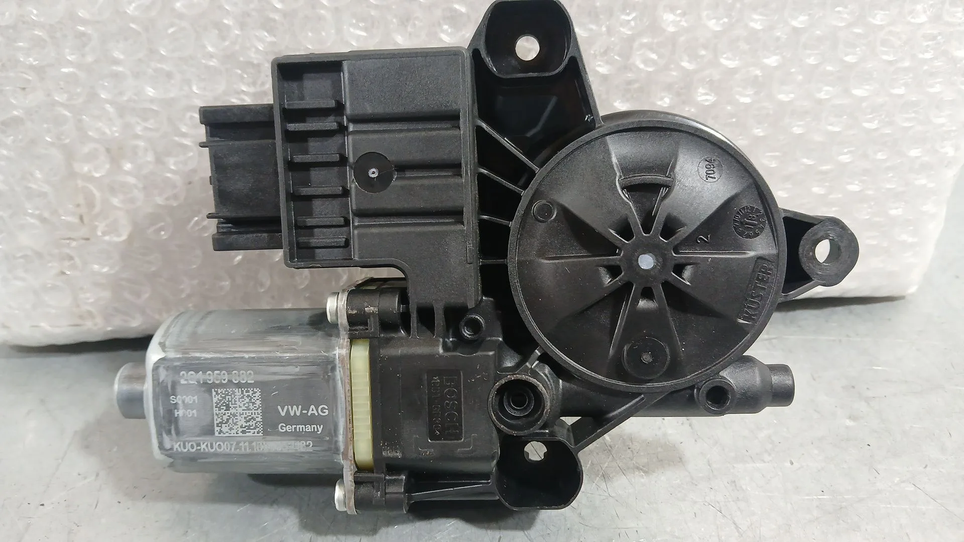 Motor Elevalunas Delantero Derecho para Volkswagen Polo Vi (Aw1, Bz1, Ae1)