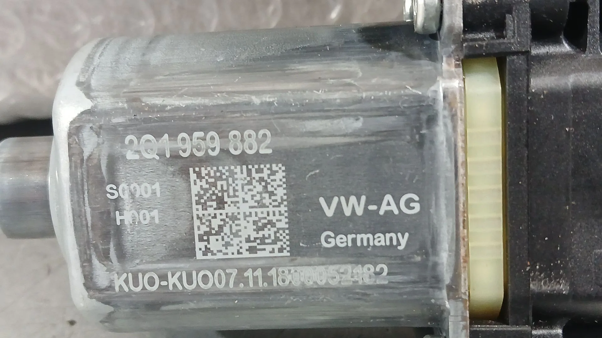 Motor Elevalunas Delantero Derecho para Volkswagen Polo Vi (Aw1, Bz1, Ae1)
