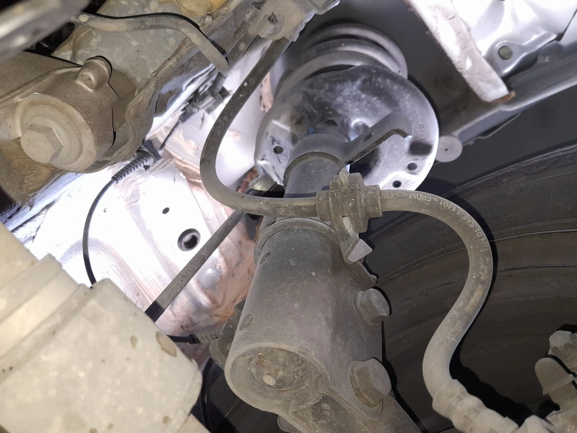 Amortiguador Delantero Izquierdo para Renault Clio V (B7_)