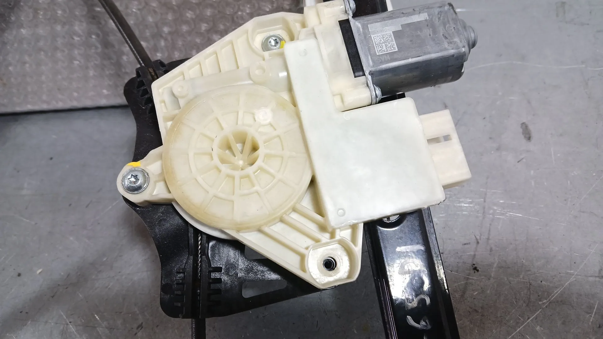 Elevalunas Delantero Izquierdo para Skoda Fabia Iii (Nj3)