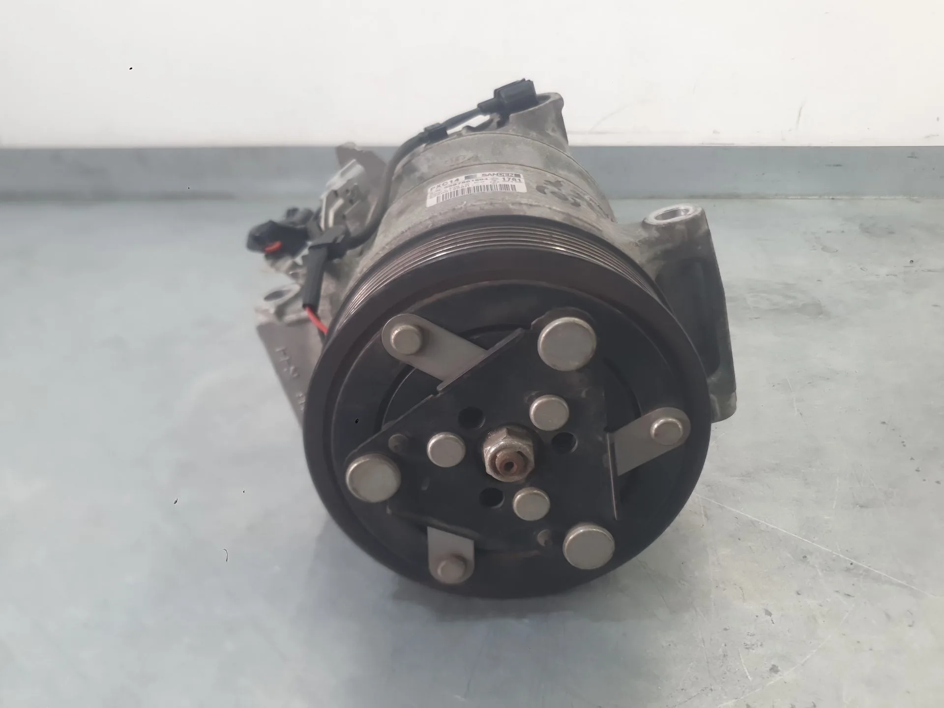 Compresor Aire Acondicionado para Renault Megane Iv Hatchback (B9A/M/N_)