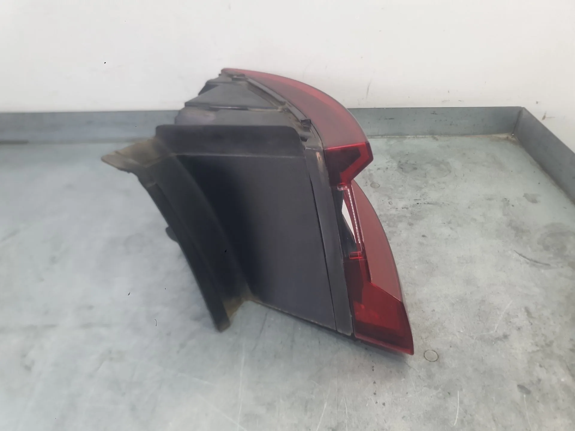 Piloto Trasero Derecho Exterior para Renault Megane Iv Hatchback (B9A/M/N_)