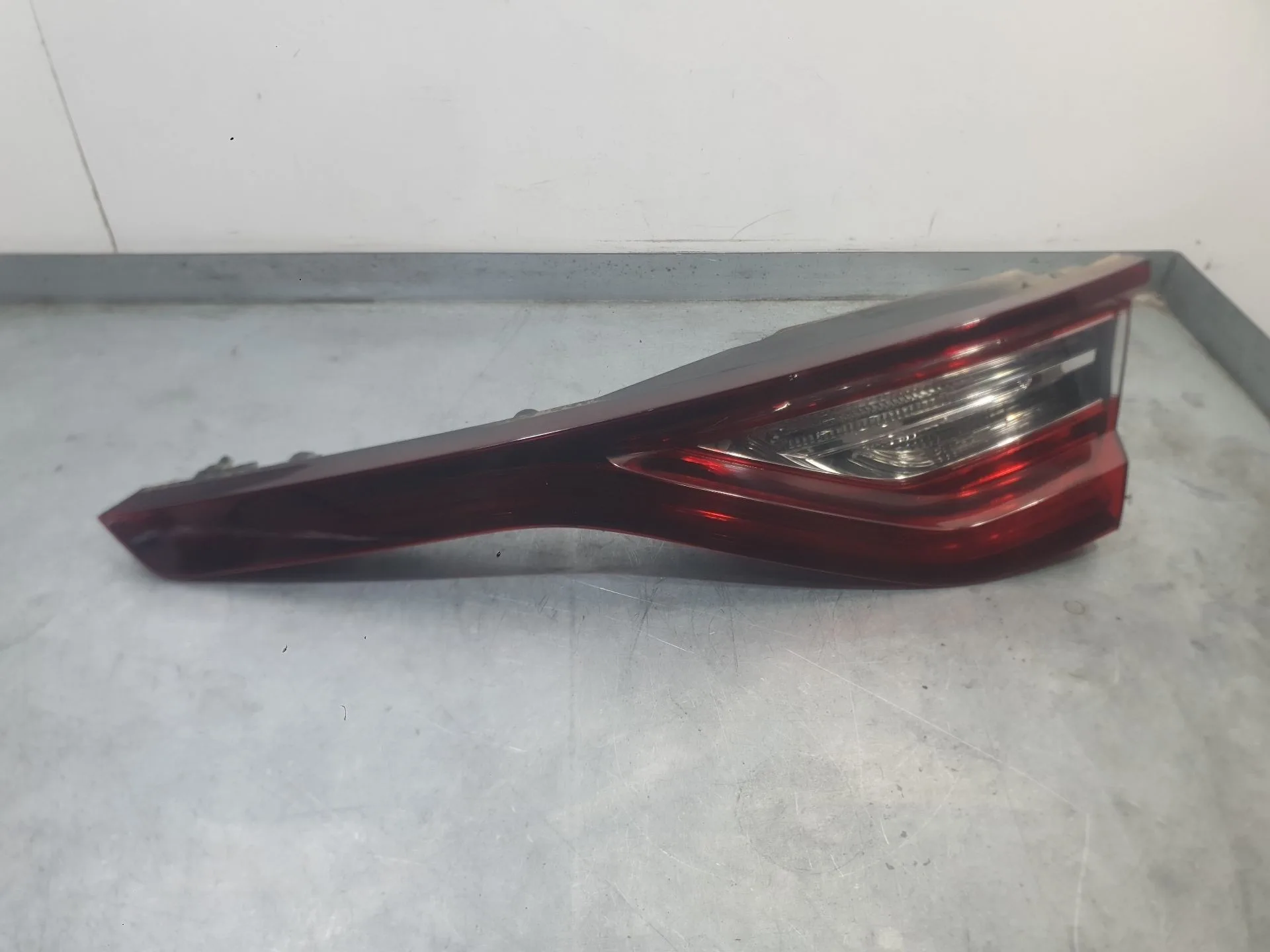 Piloto Trasero Derecho Interior para Renault Megane Iv Hatchback (B9A/M/N_)