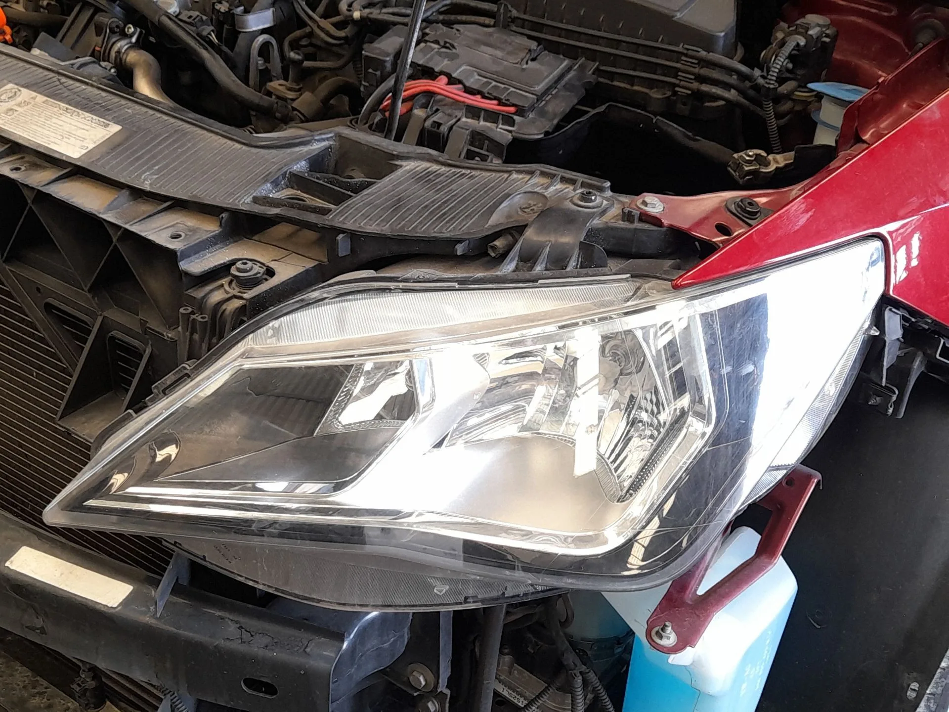 Faro Izquierdo para Seat Ibiza Iv (6J5, 6P1)