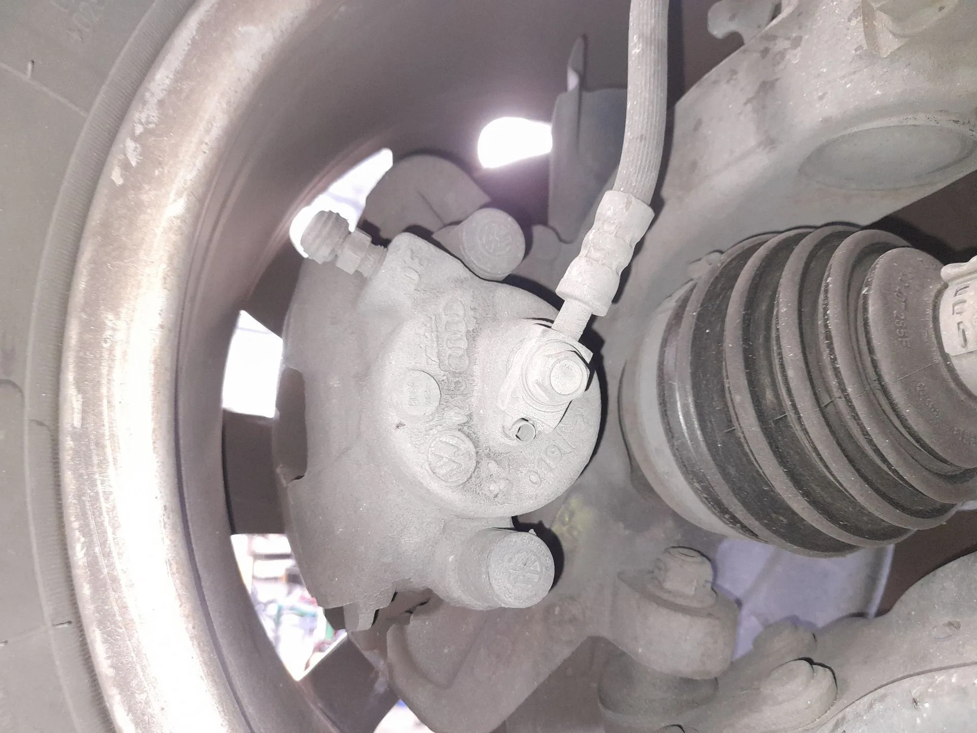 Pinza Freno Delantera Derecha para Seat Ibiza Iv (6J5, 6P1)