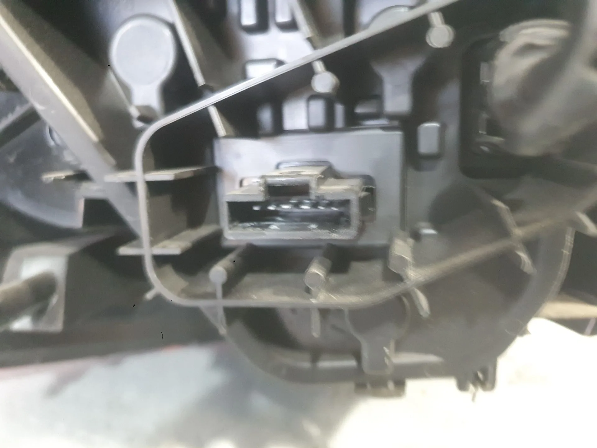Piloto Trasero Derecho para Dacia Sandero Ii (B8_)
