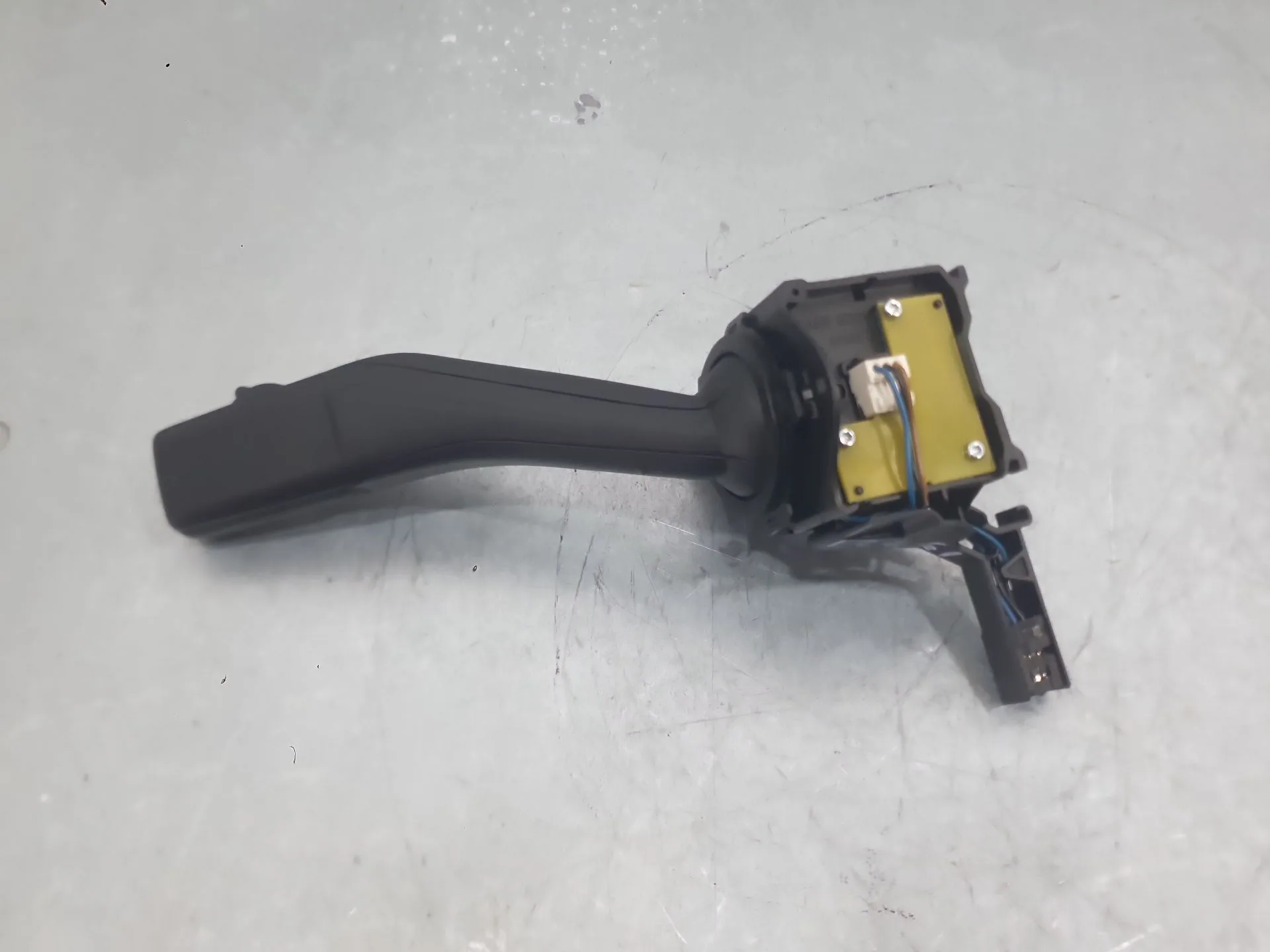 Mando Limpia para Volkswagen Golf Vi (5K1)
