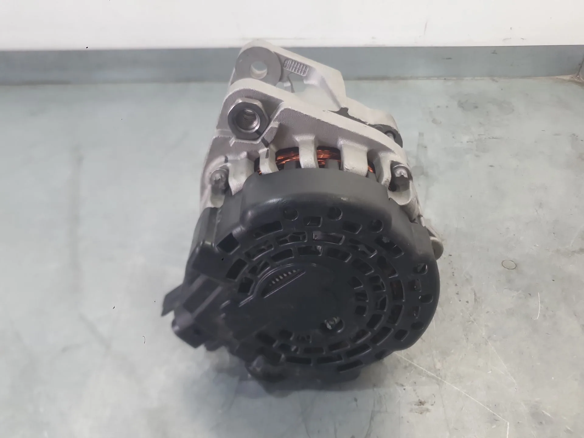Alternador para Kia Stonic (Yb)