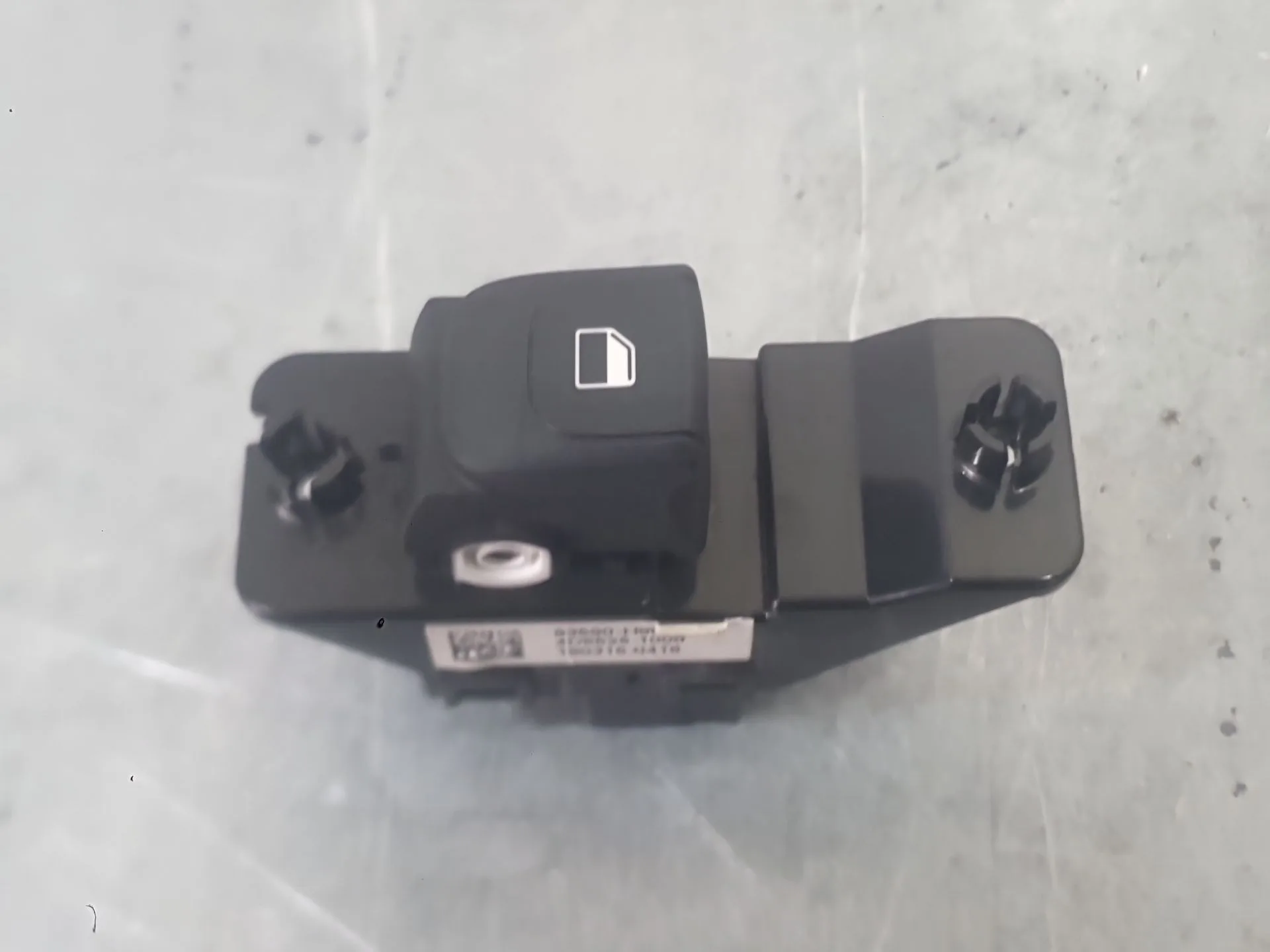 Mando Elevalunas Trasero Derecho para Kia Stonic (Yb)