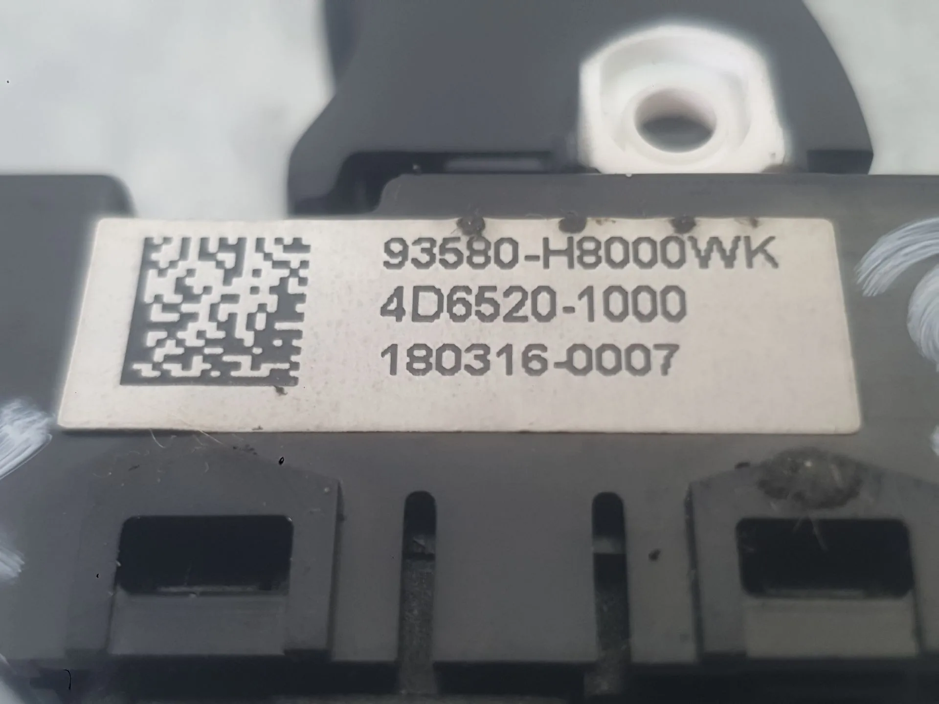 Mando Elevalunas Trasero Izquierdo para Kia Stonic (Yb)
