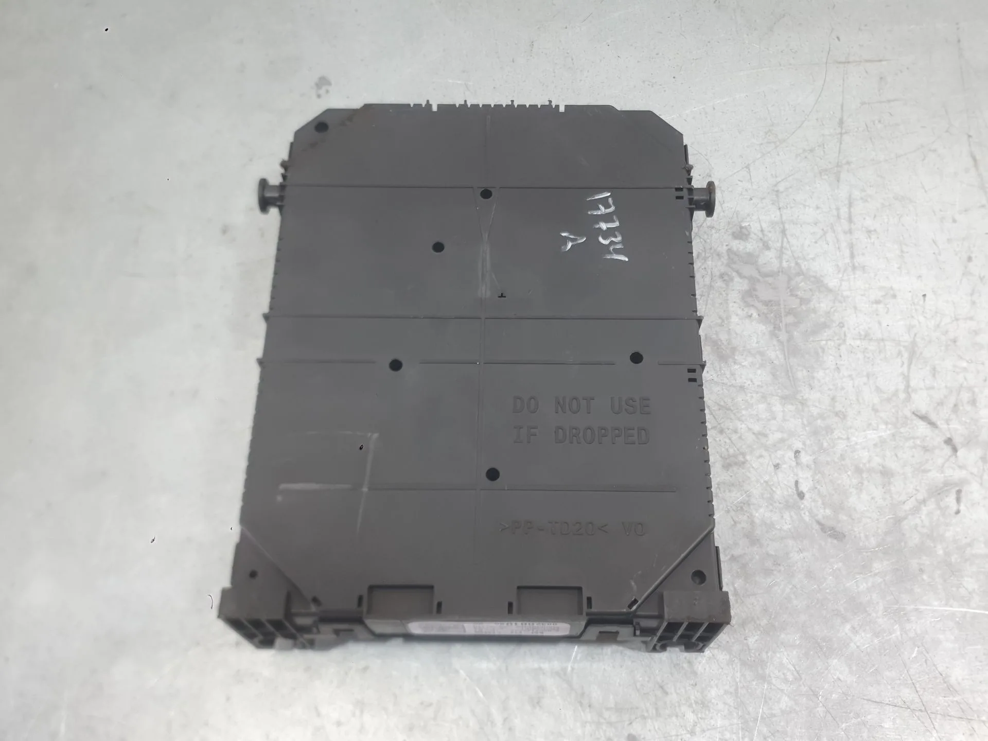 Caja Reles / Fusibles para Peugeot 2008 Ii (Ud_, Us_, Uy_, Uj_, Ur_, Uc_)