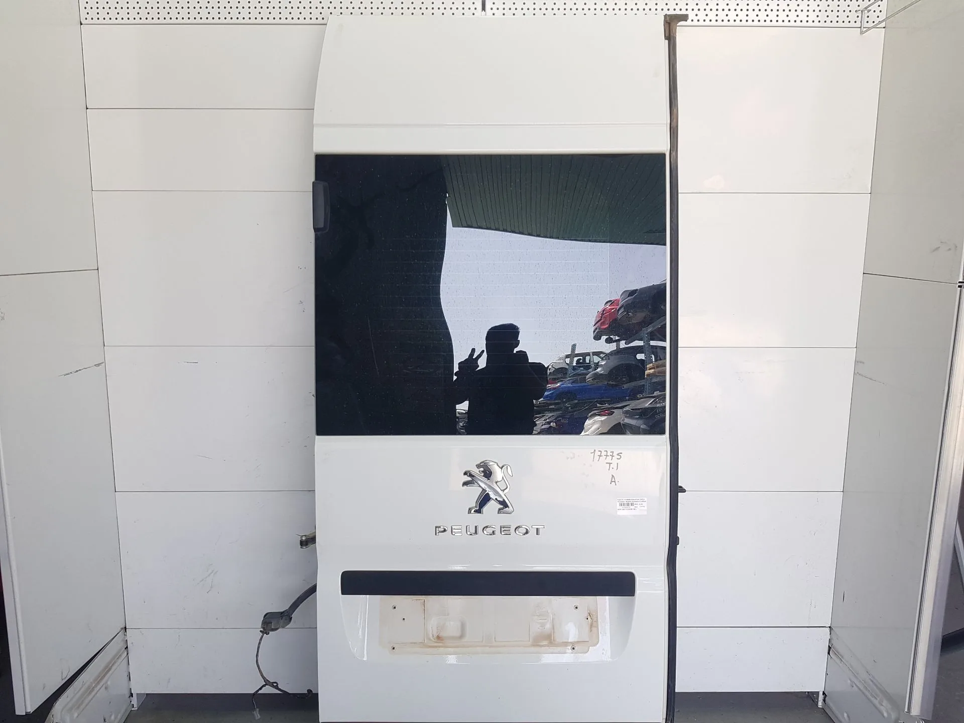 Puerta Trasera Izquierda Carga para Peugeot Boxer Autobus