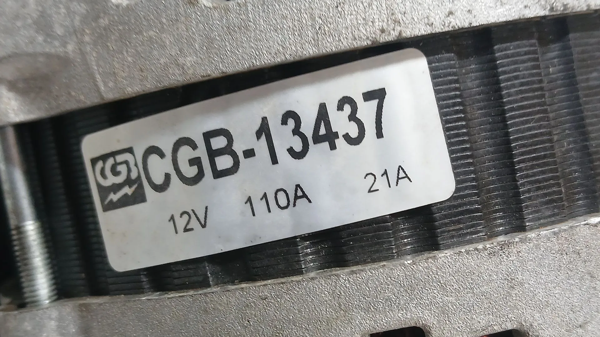 Alternador para Hyundai H-1 / Starex Autobus (A1)