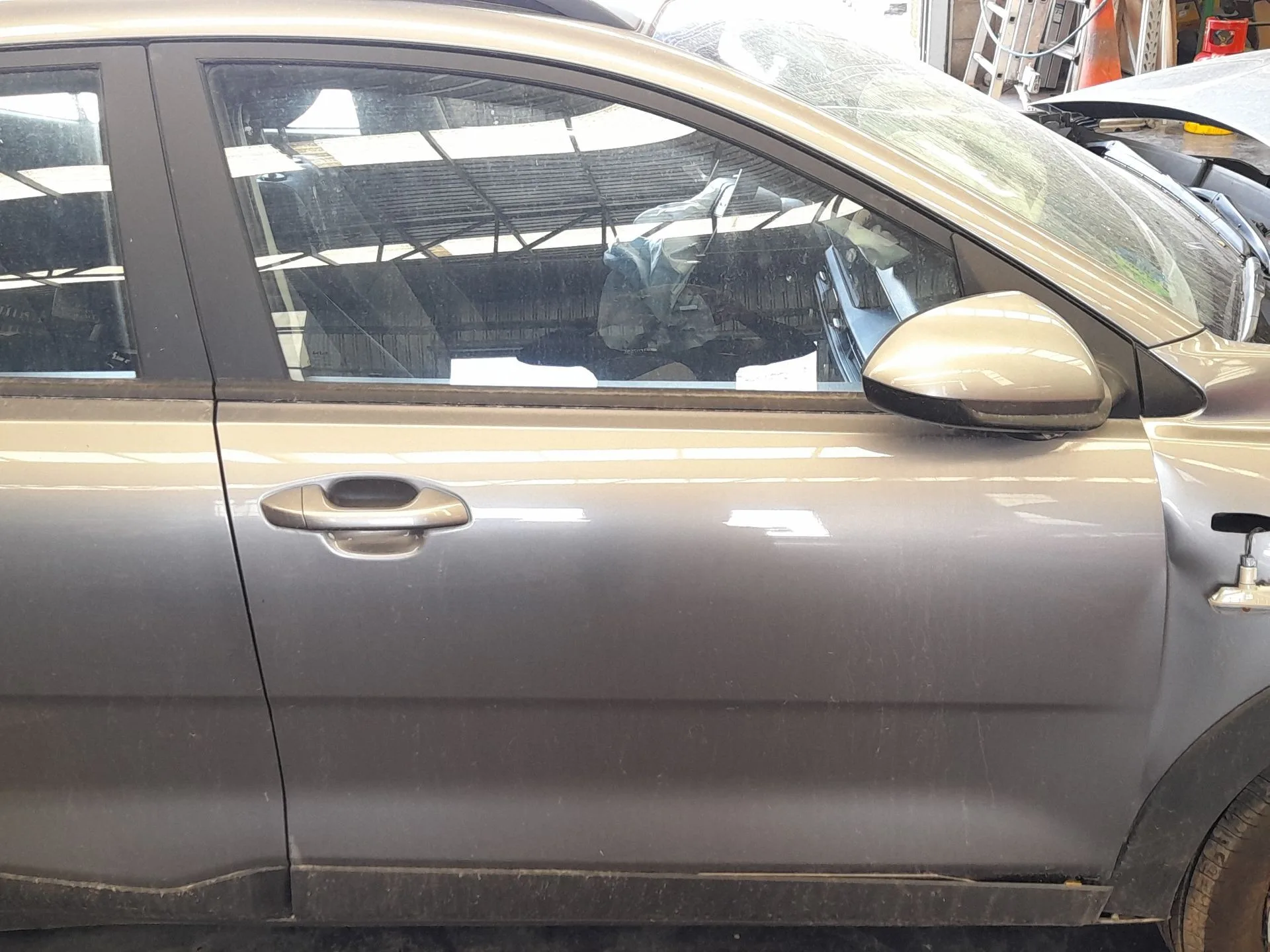 Puerta Delantera Derecha para Kia Stonic (Yb)