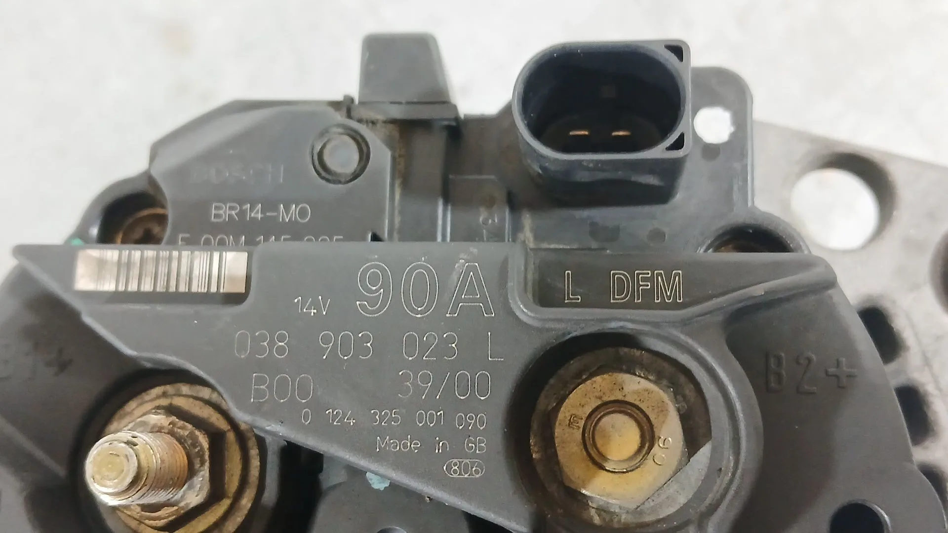 Alternador para Volkswagen Golf Iv (1J1)