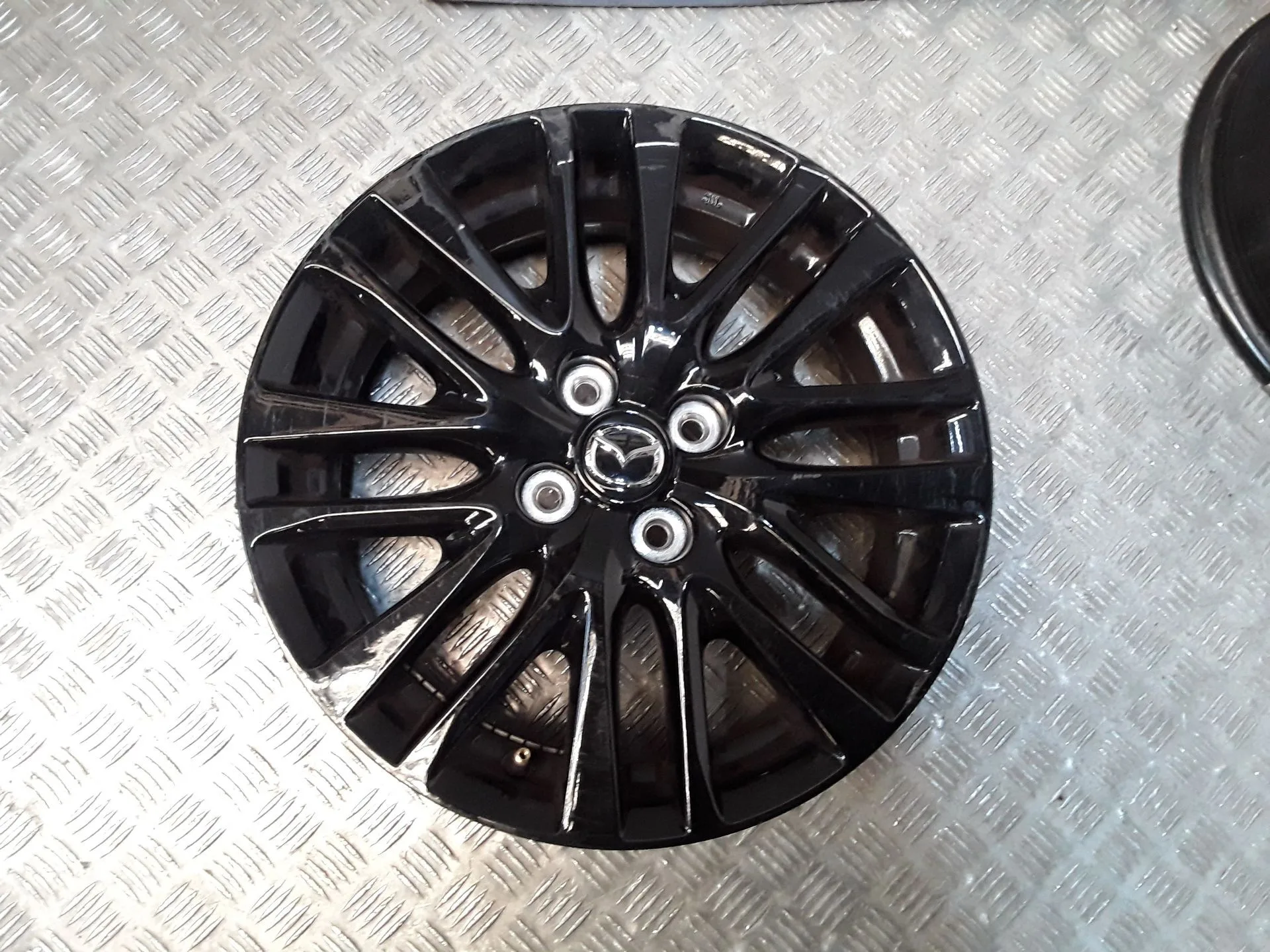 Juego Llantas Aluminio para Mazda 2 Hatchback (Dl, Dj)