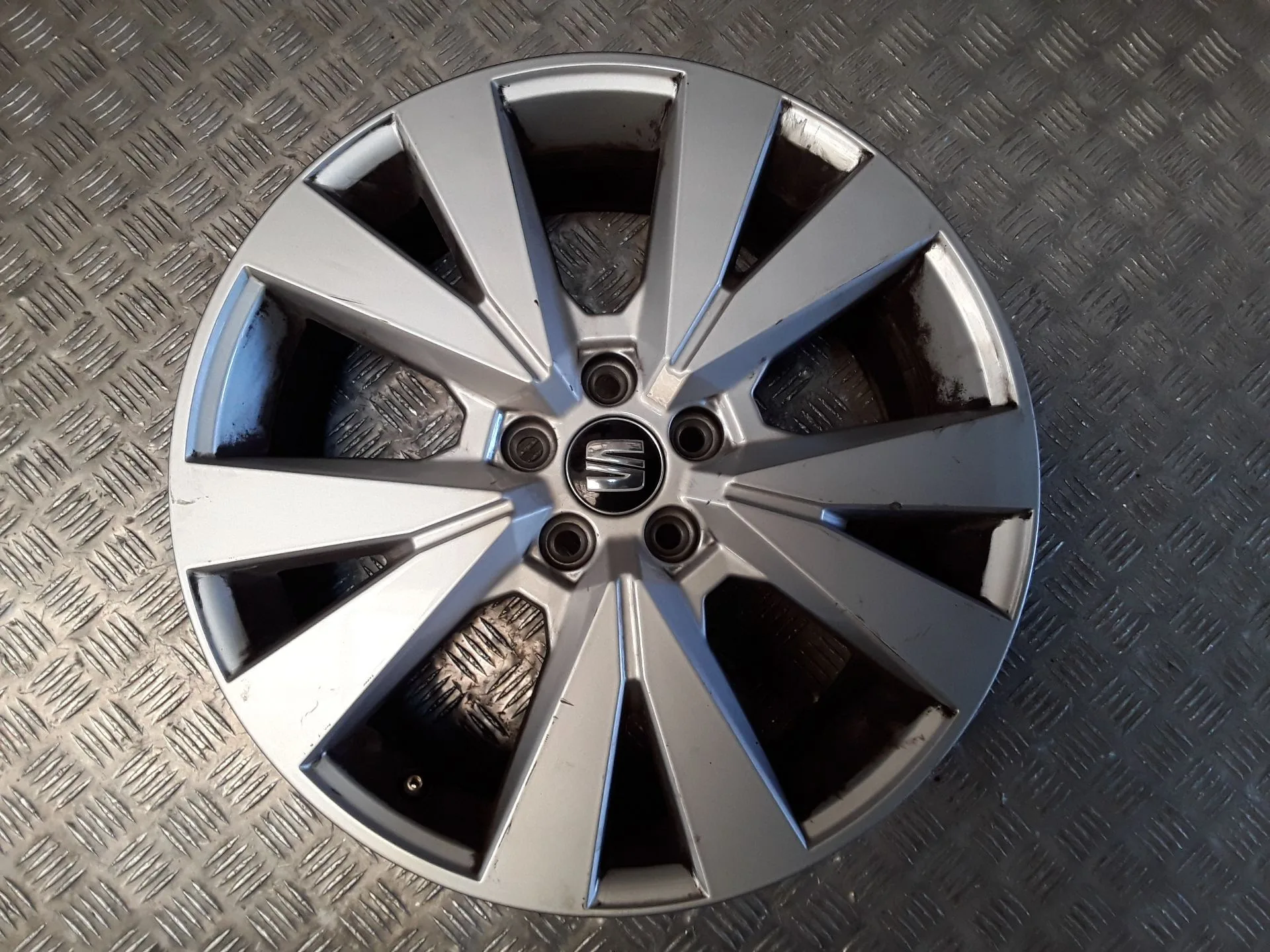 Llanta Aluminio para Seat Arona (Kj7, Kjp)