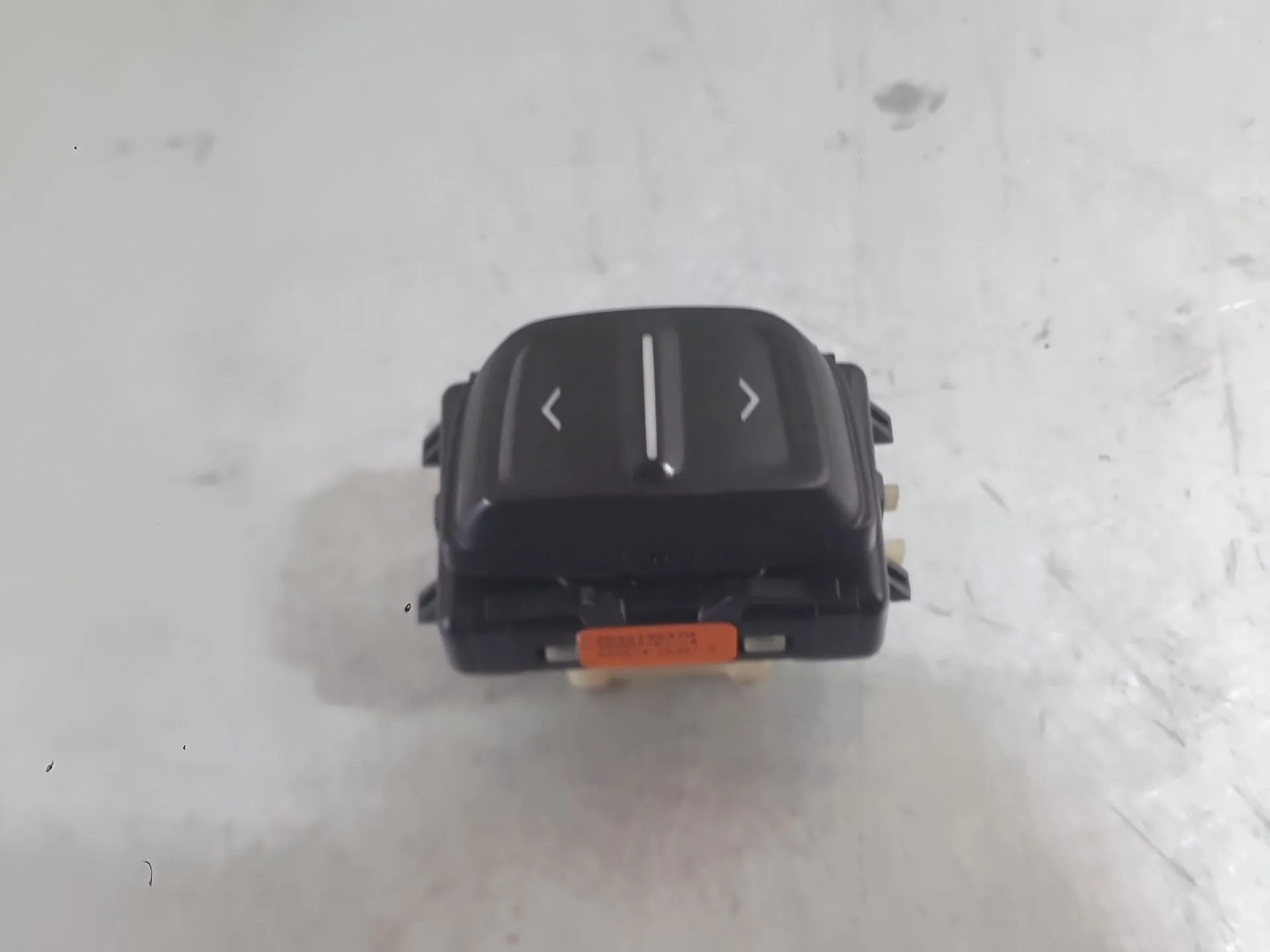 Mando Elevalunas Trasero Derecho para Dacia Sandero Ii (B8_)