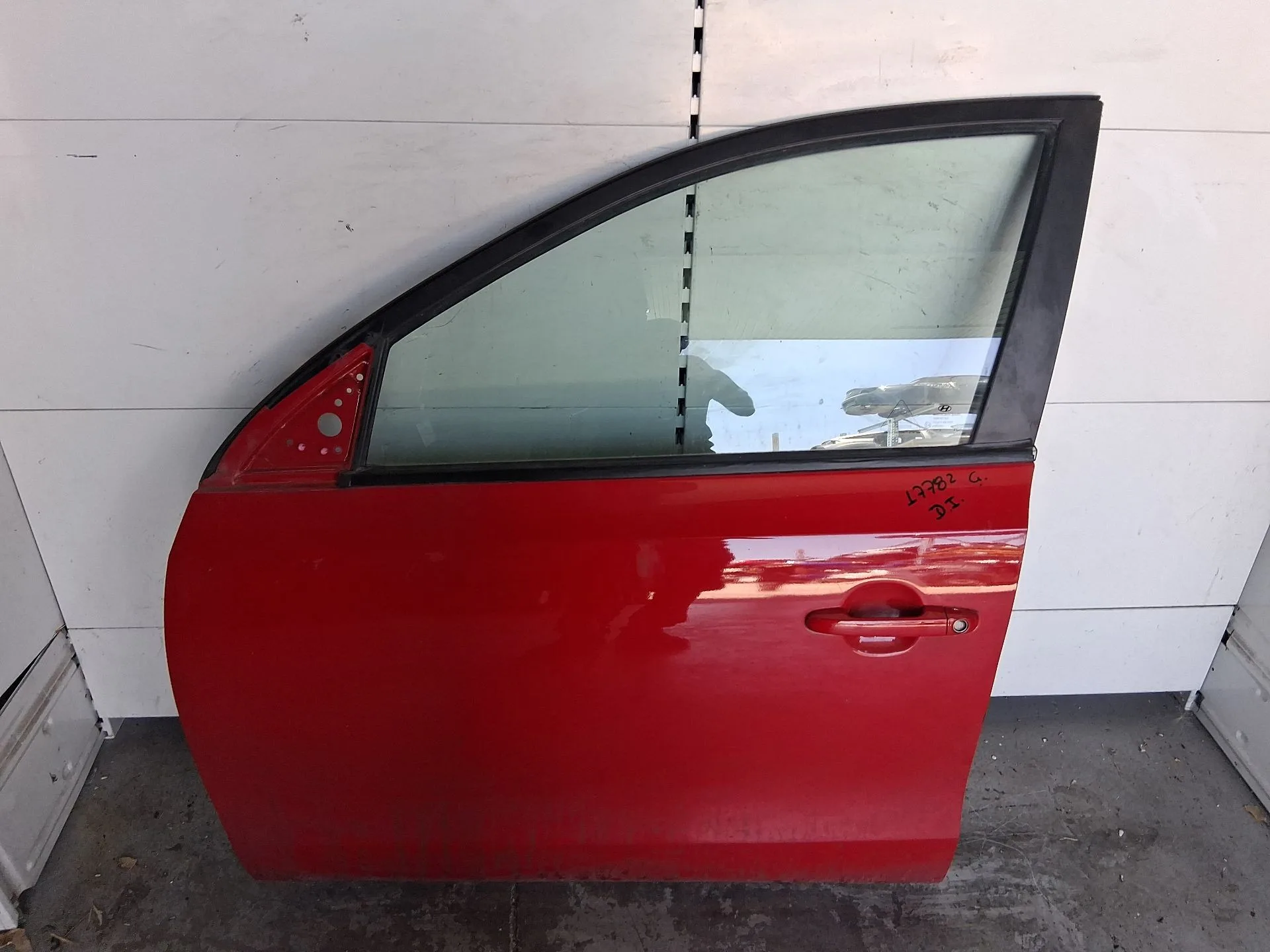 Puerta Delantera Izquierda para Hyundai I30 (Fd)
