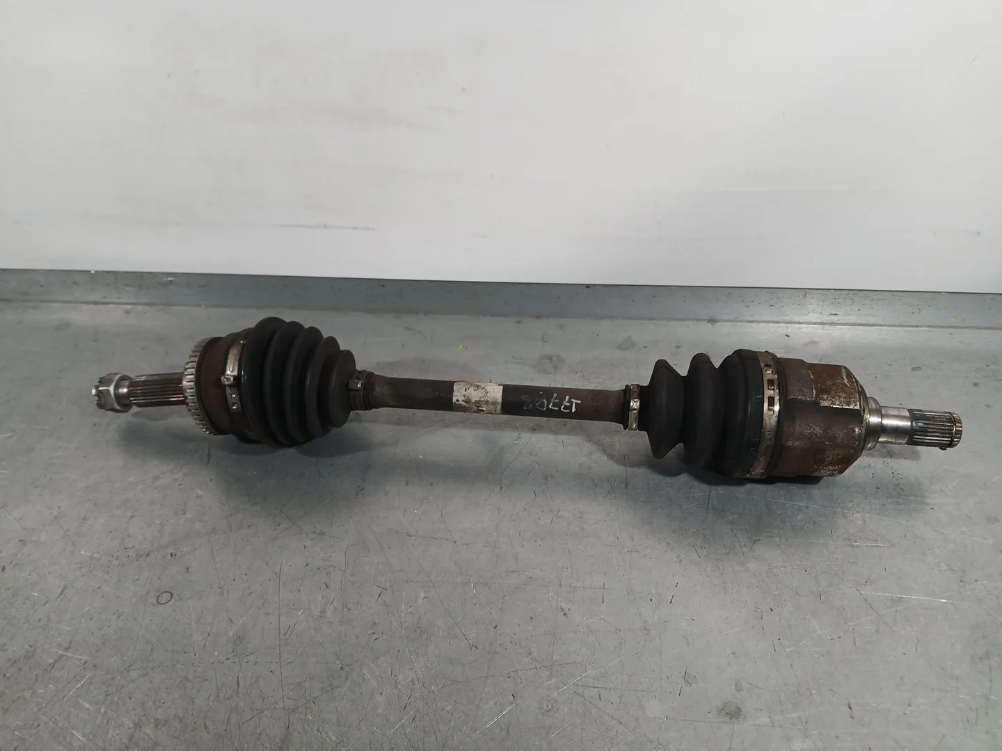 Transmision Delantera Izquierda para Hyundai I30 (Fd)