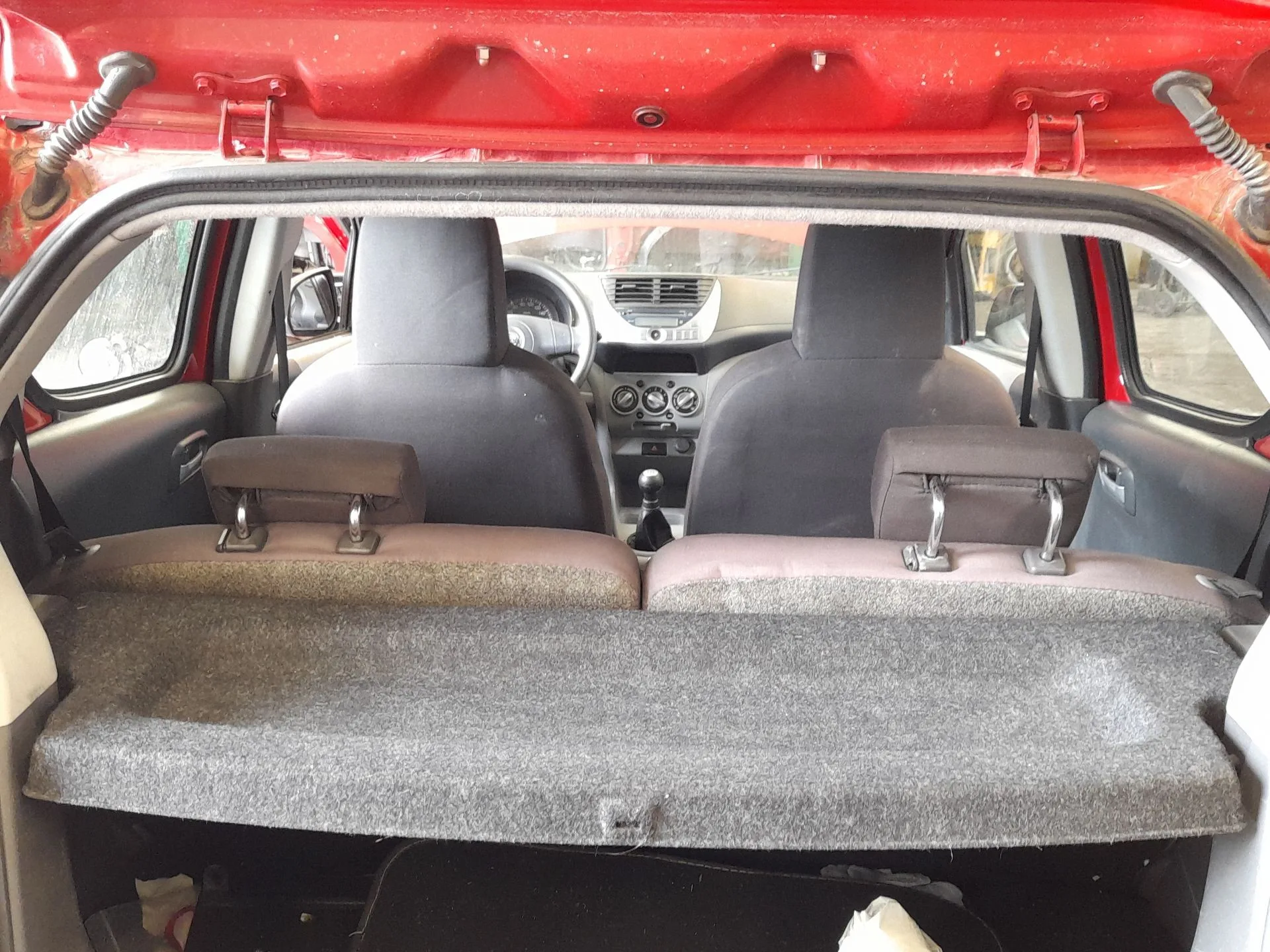 Bandeja Trasera para Nissan Pixo (Ua0)