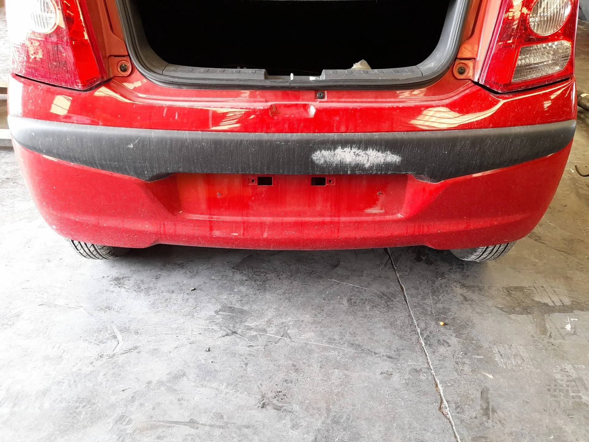 Paragolpes Trasero para Nissan Pixo (Ua0)