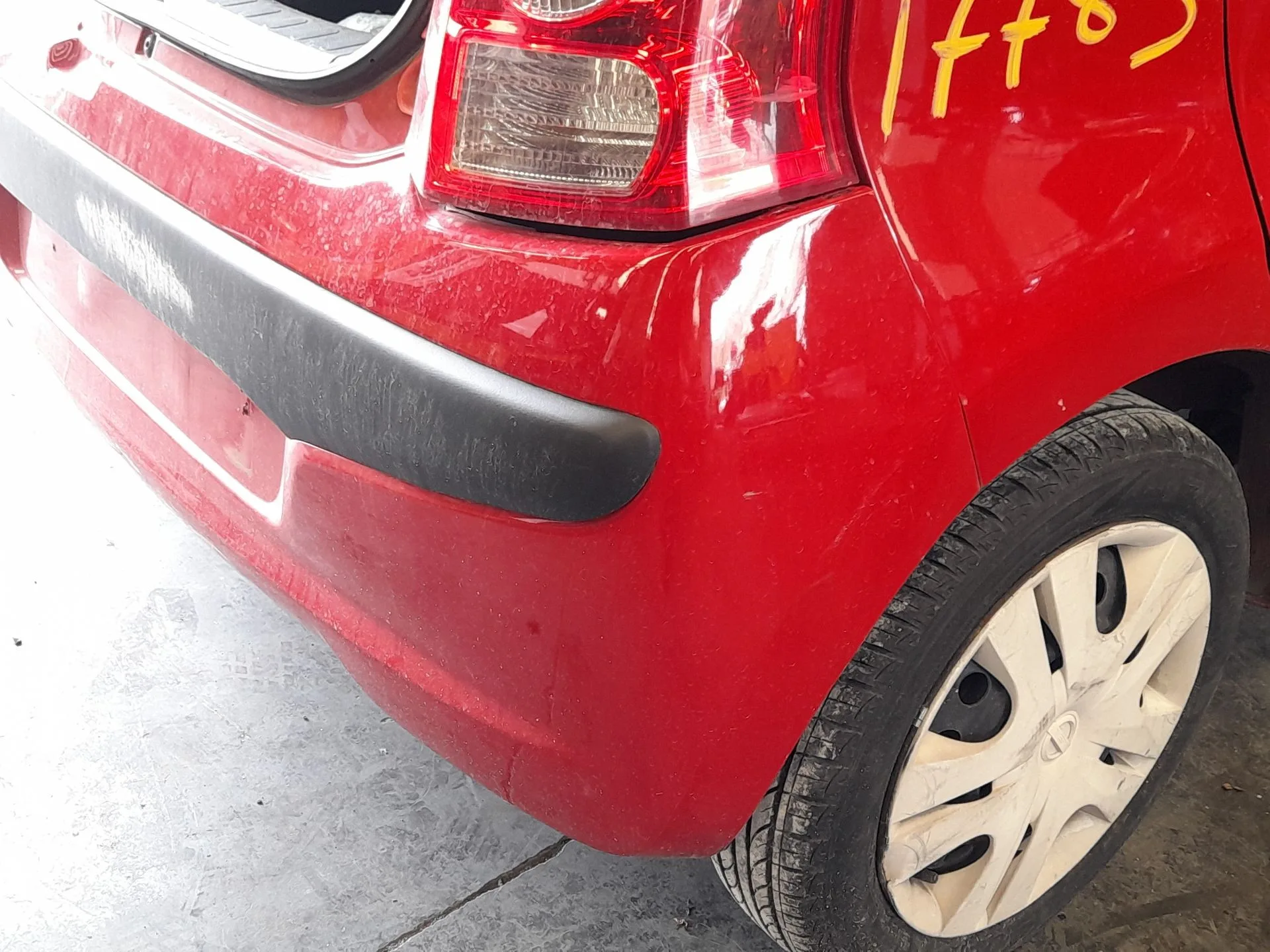Paragolpes Trasero para Nissan Pixo (Ua0)